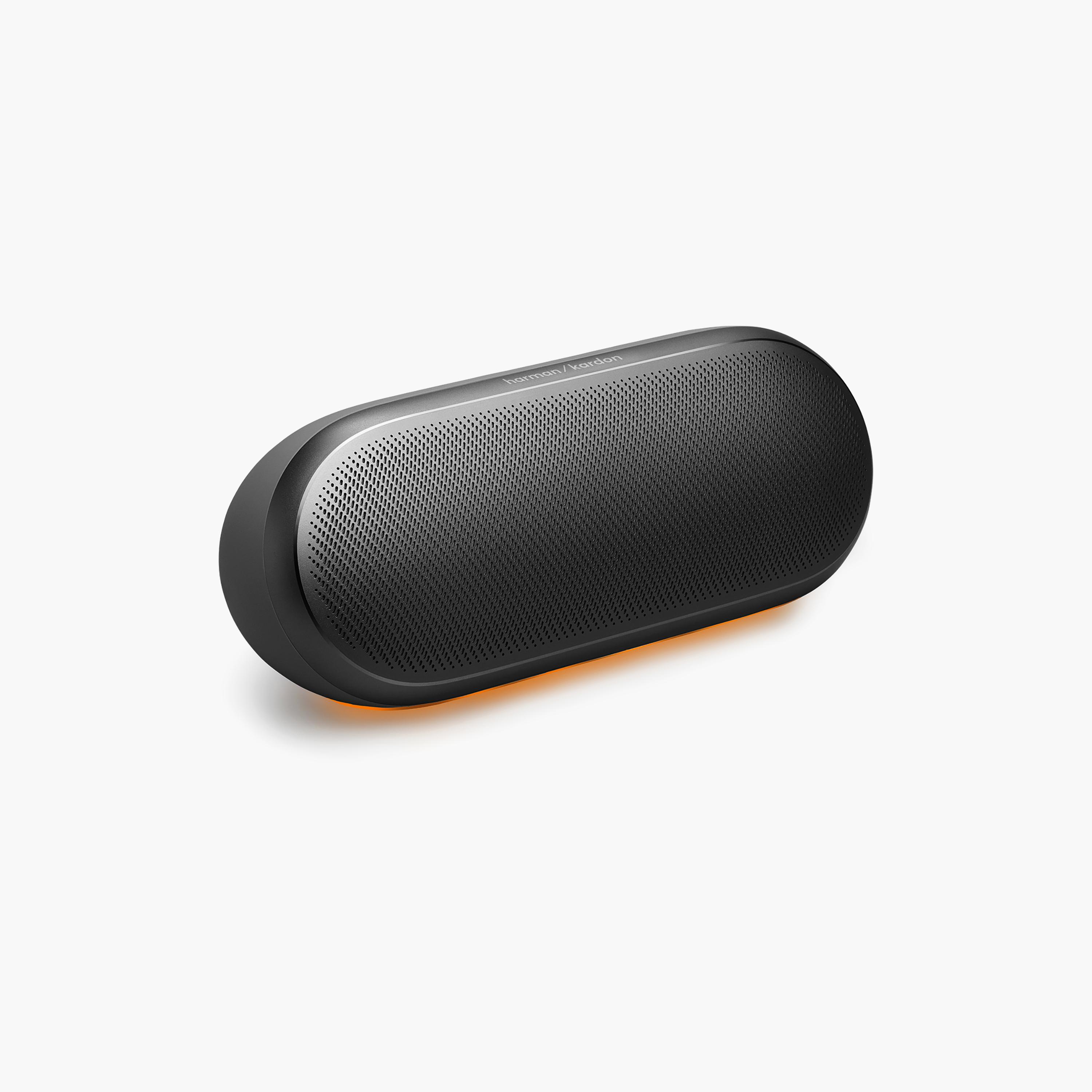Harman Kardon LUNA 2 Wireless Bluetooth Speaker | HKLUNA2-PROMO_EMAX_AE_ENBD_131026-image-9