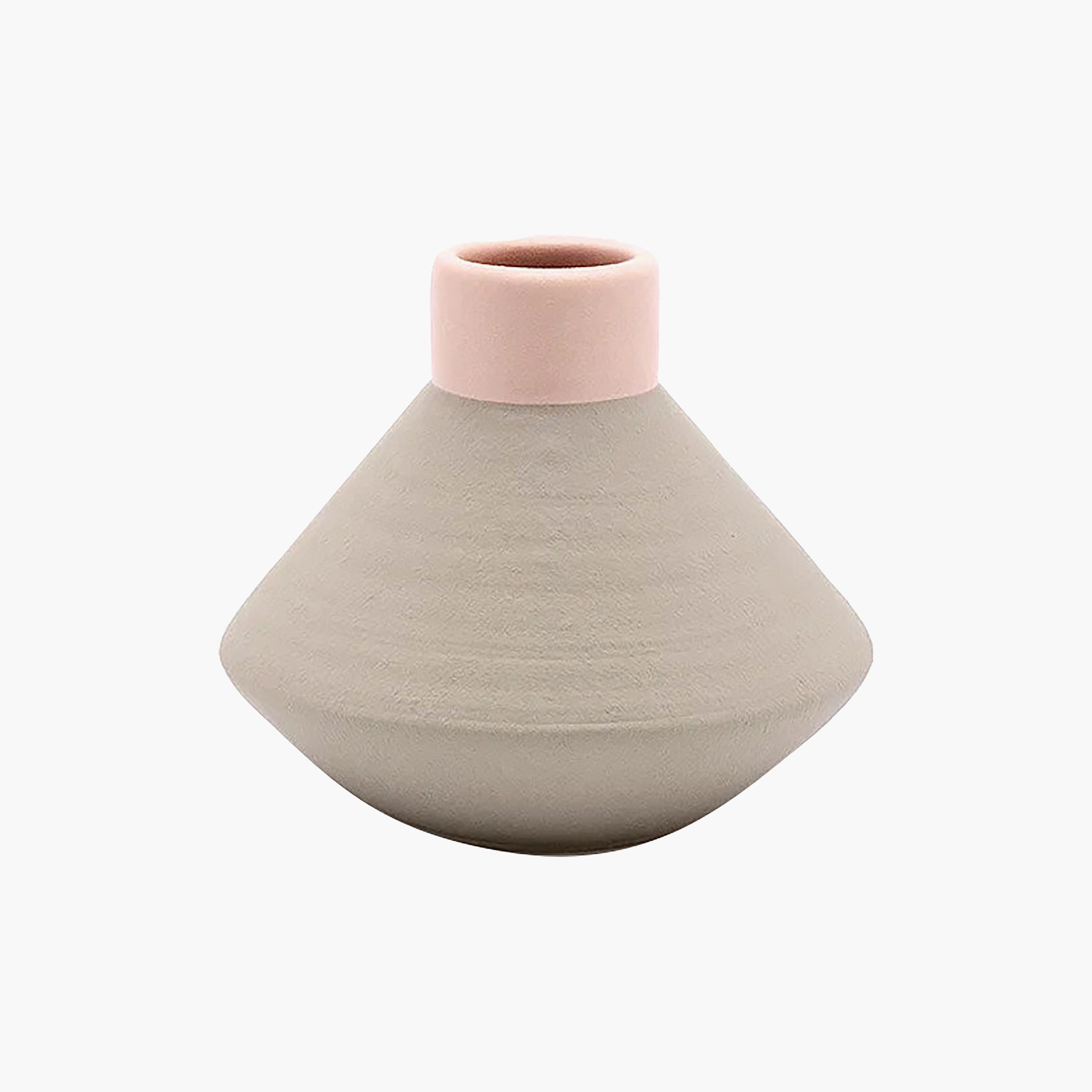 مزهرية سيراميك متعددة الألوان من ماريا هومز-household-decor-vasesandbowls-image-4