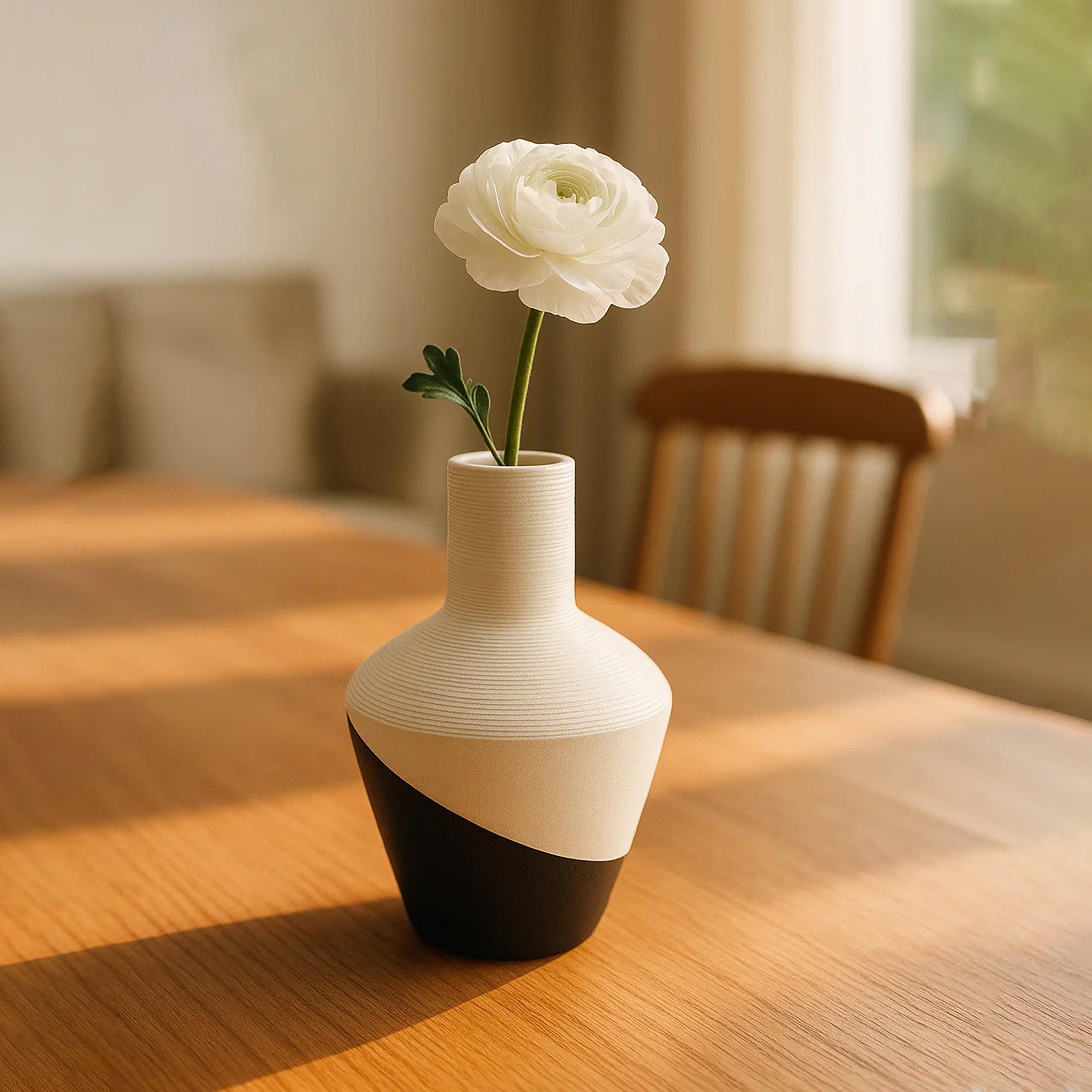 مزهرية سيراميك متعددة الألوان من ماريا هومز-household-decor-vasesandbowls-image-2