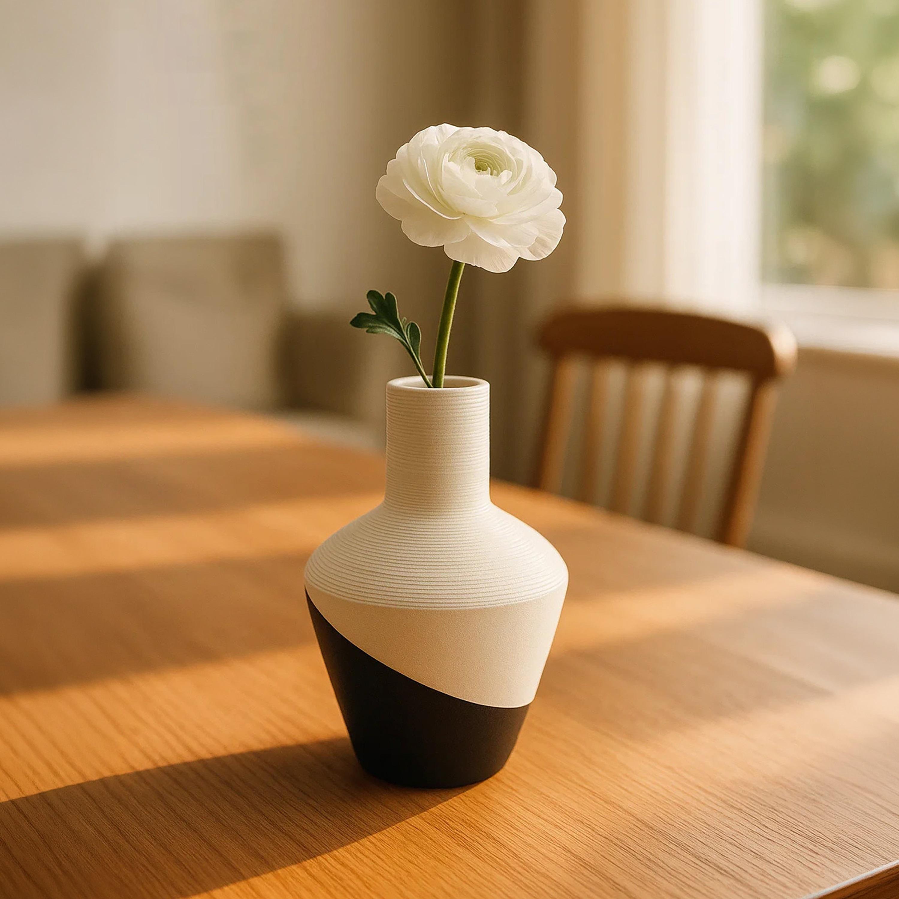 مزهرية سيراميك متعددة الألوان من ماريا هومز-household-decor-vasesandbowls-image-2
