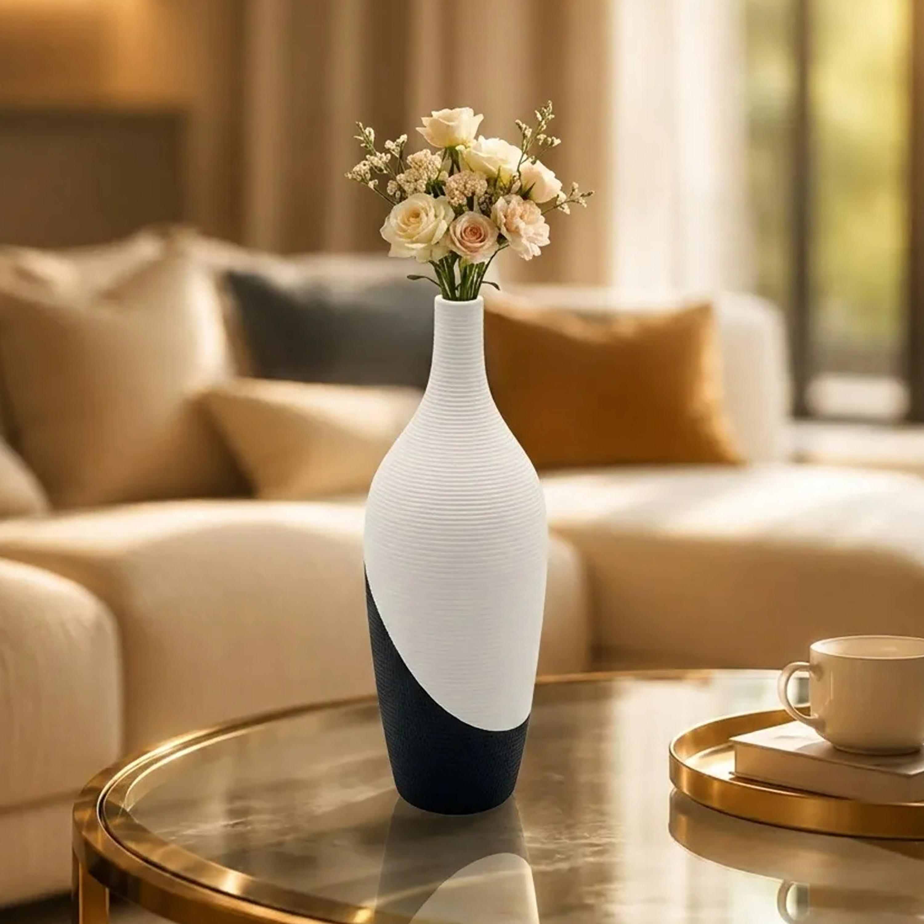 مزهرية زجاجة الشكل متعددة الألوان من ماريا هومز-household-decor-vasesandbowls-image-3
