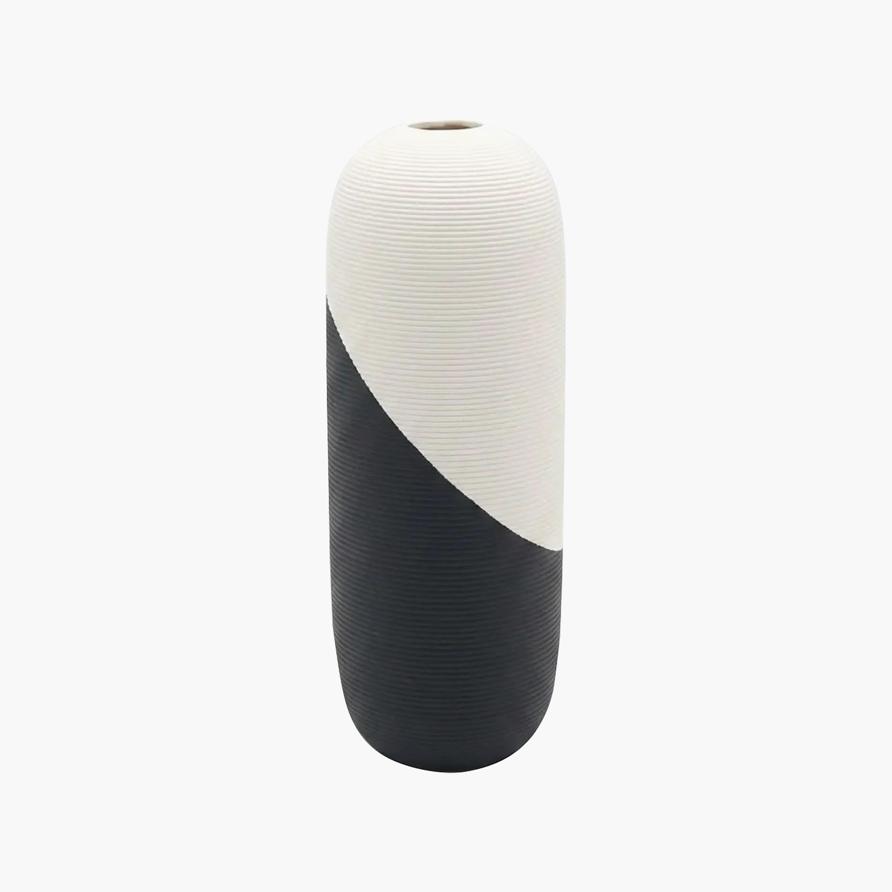 مزهرية مضلعة متعددة الألوان من ماريا هومز-household-decor-vasesandbowls-image-5