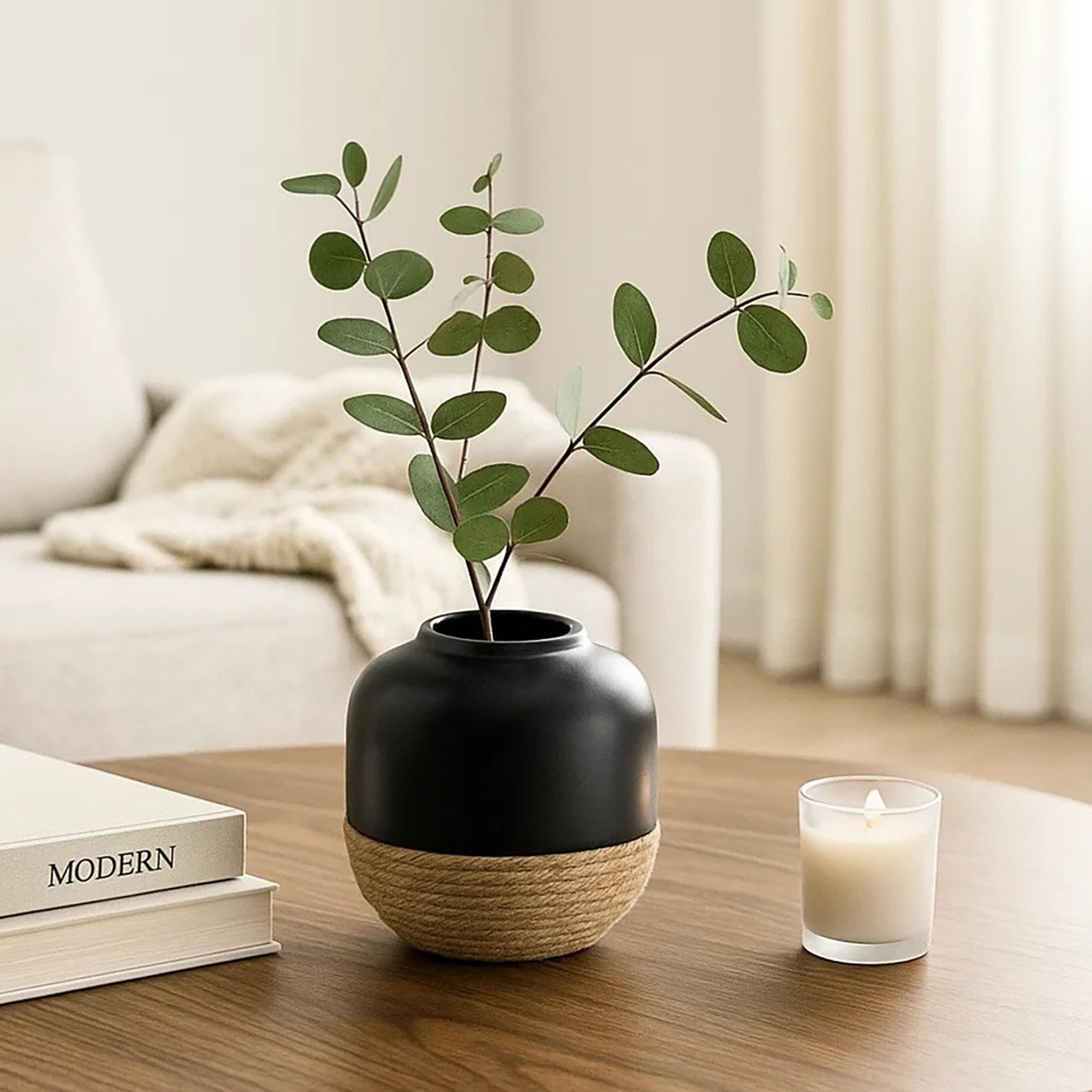 مزهرية سيراميك متعددة الألوان بتفاصيل حبال من ماريا هومز-household-decor-vasesandbowls-image-2