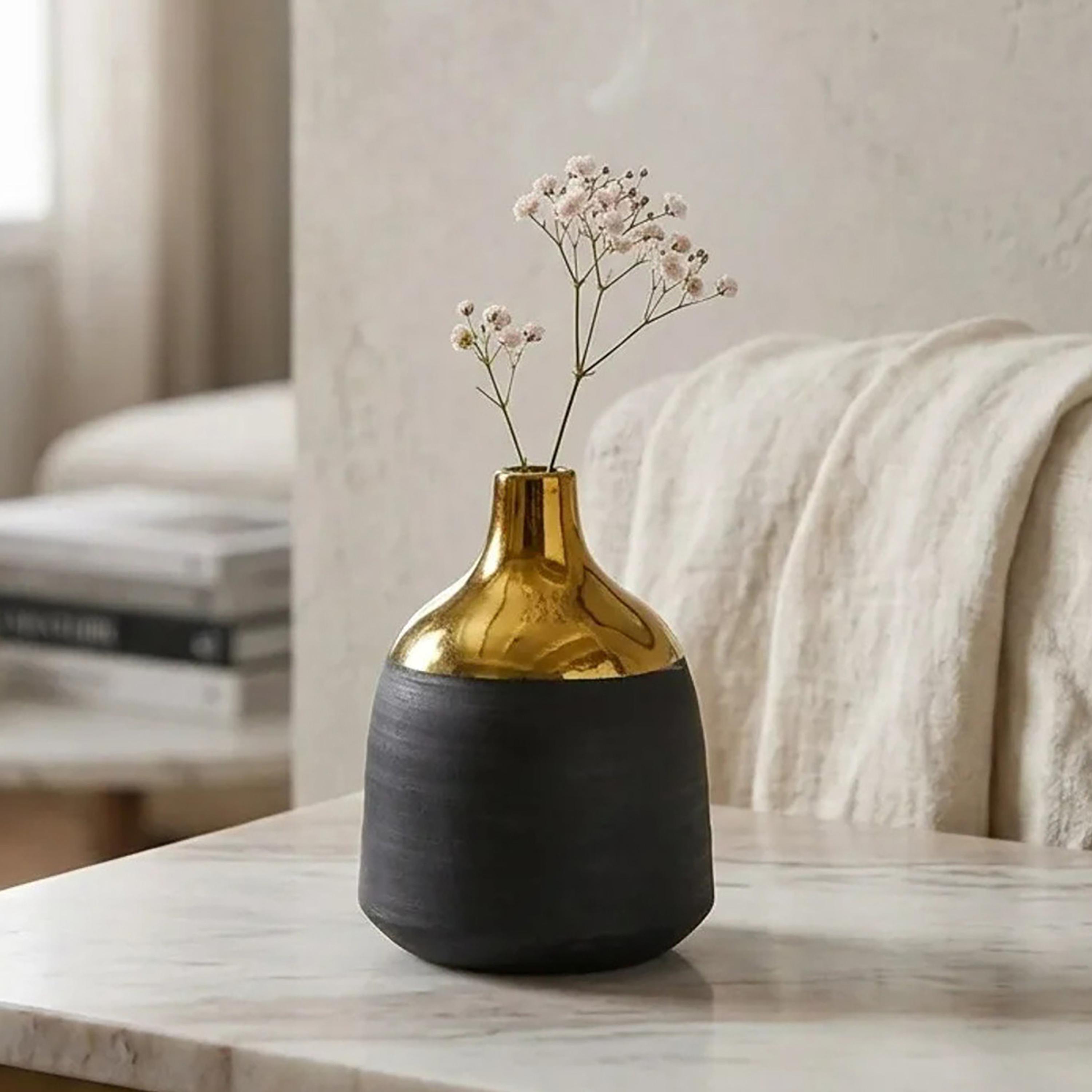 مزهرية بملمس بارز متعددة الألوان من ماريا هومز-household-decor-vasesandbowls-image-2