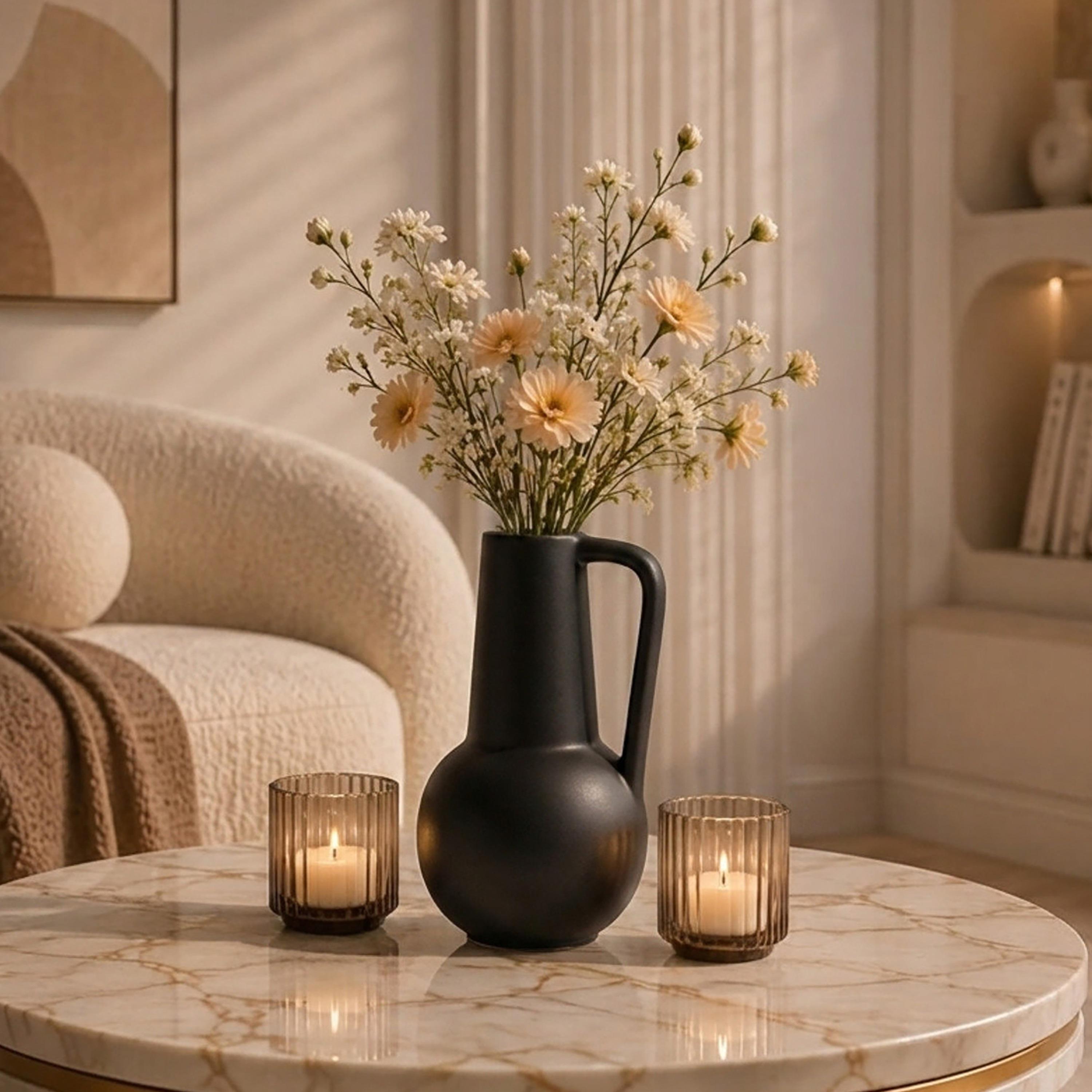مزهرية بمقبض أسود من ماريا هومز-household-decor-vasesandbowls-image-2