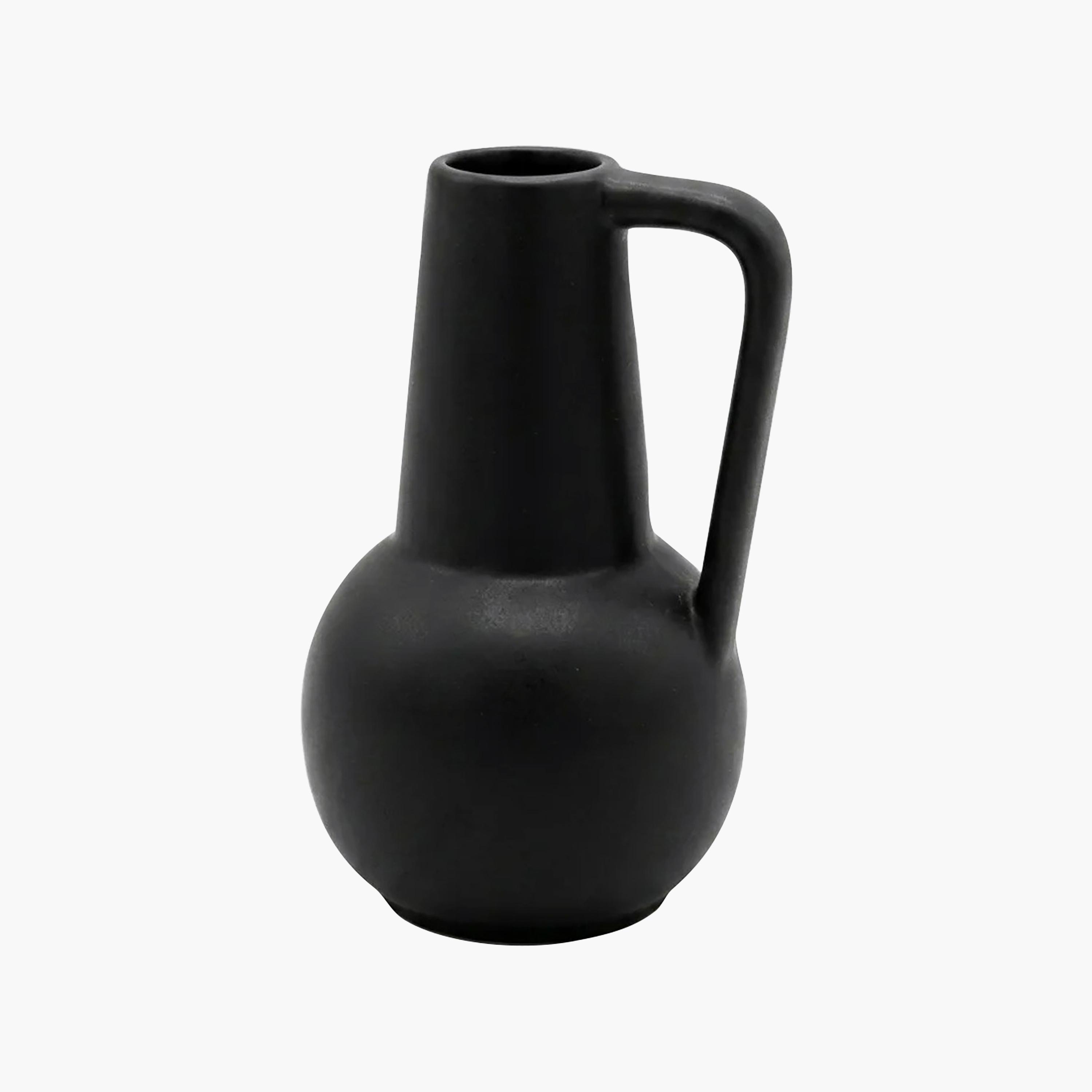 مزهرية بمقبض أسود من ماريا هومز-household-decor-vasesandbowls-image-5