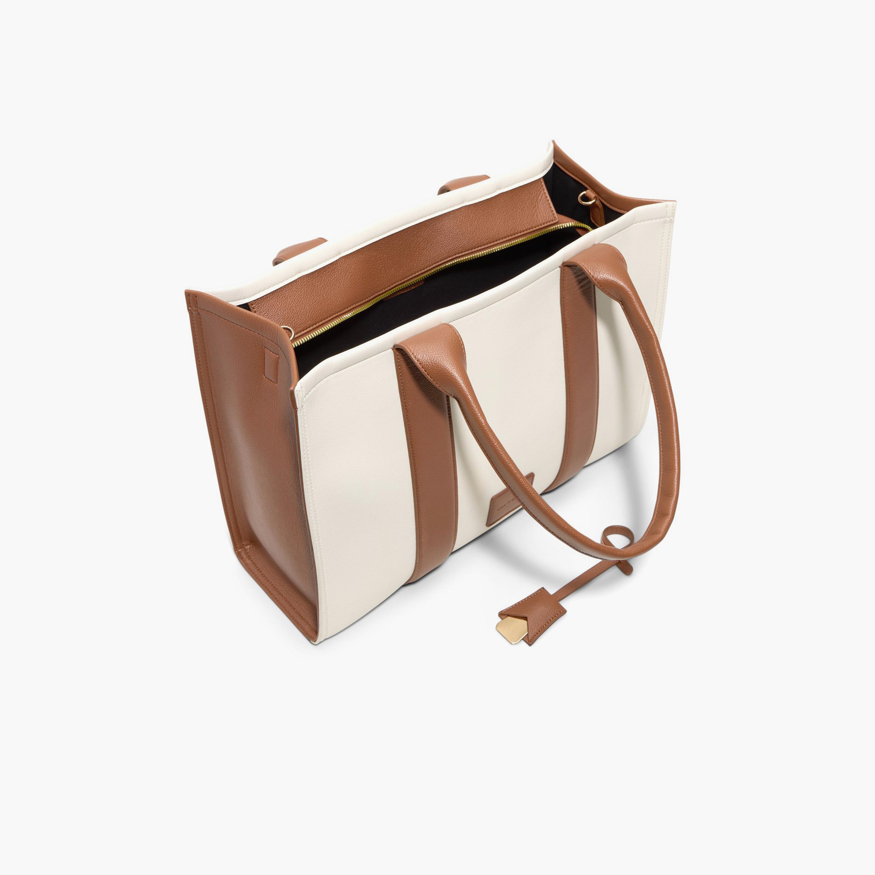 كول ات سبرينغ- شنطة يد كوا بمقبض مزدوج مع سحاب إغلاق وحزام قابل للفصل-women-bagsandwallets-handbags-image-3