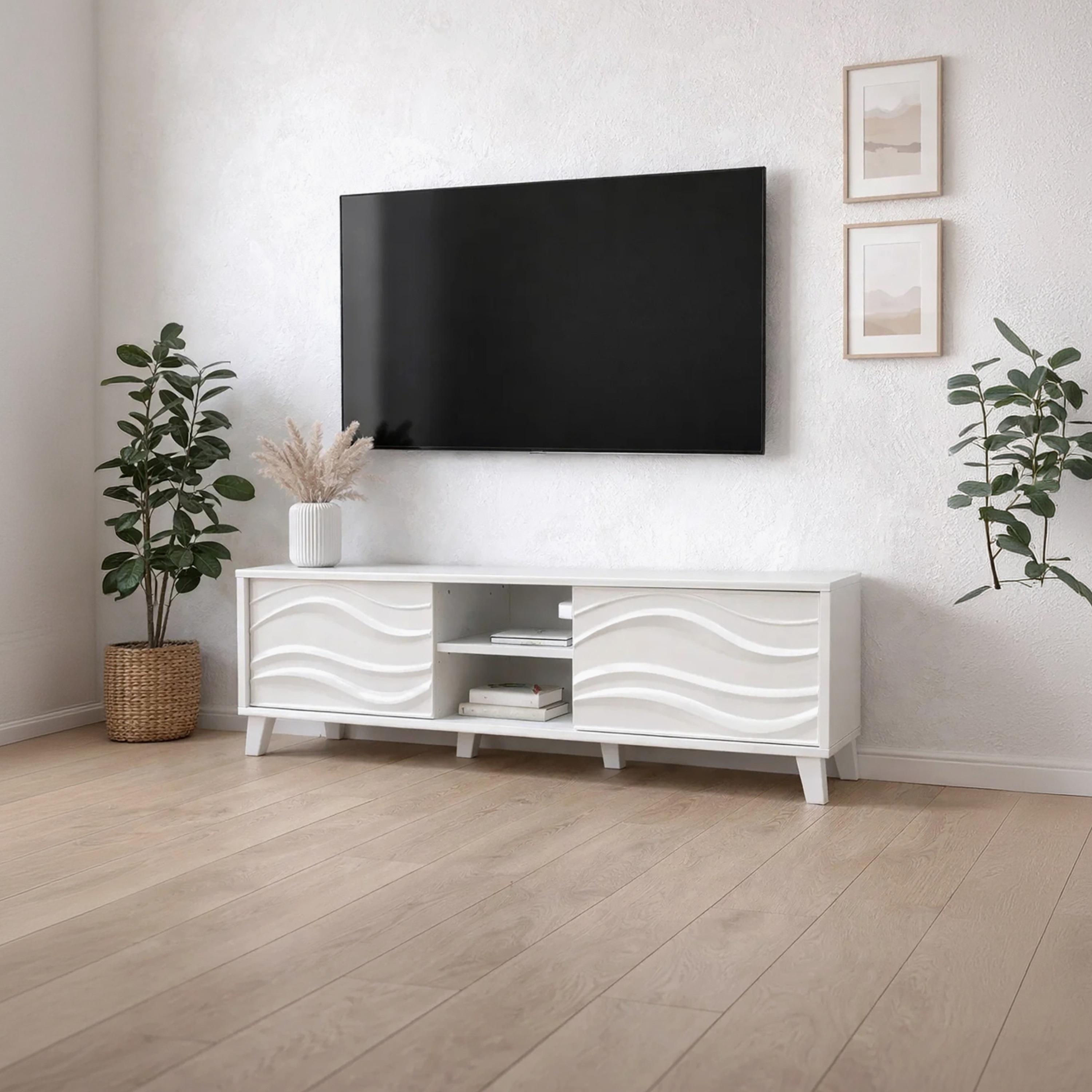 طاولة تلفزيون خشبية بدرجين ورفين من ماريا هومز-furniture-livingroom-tvandmediaunits-image-1