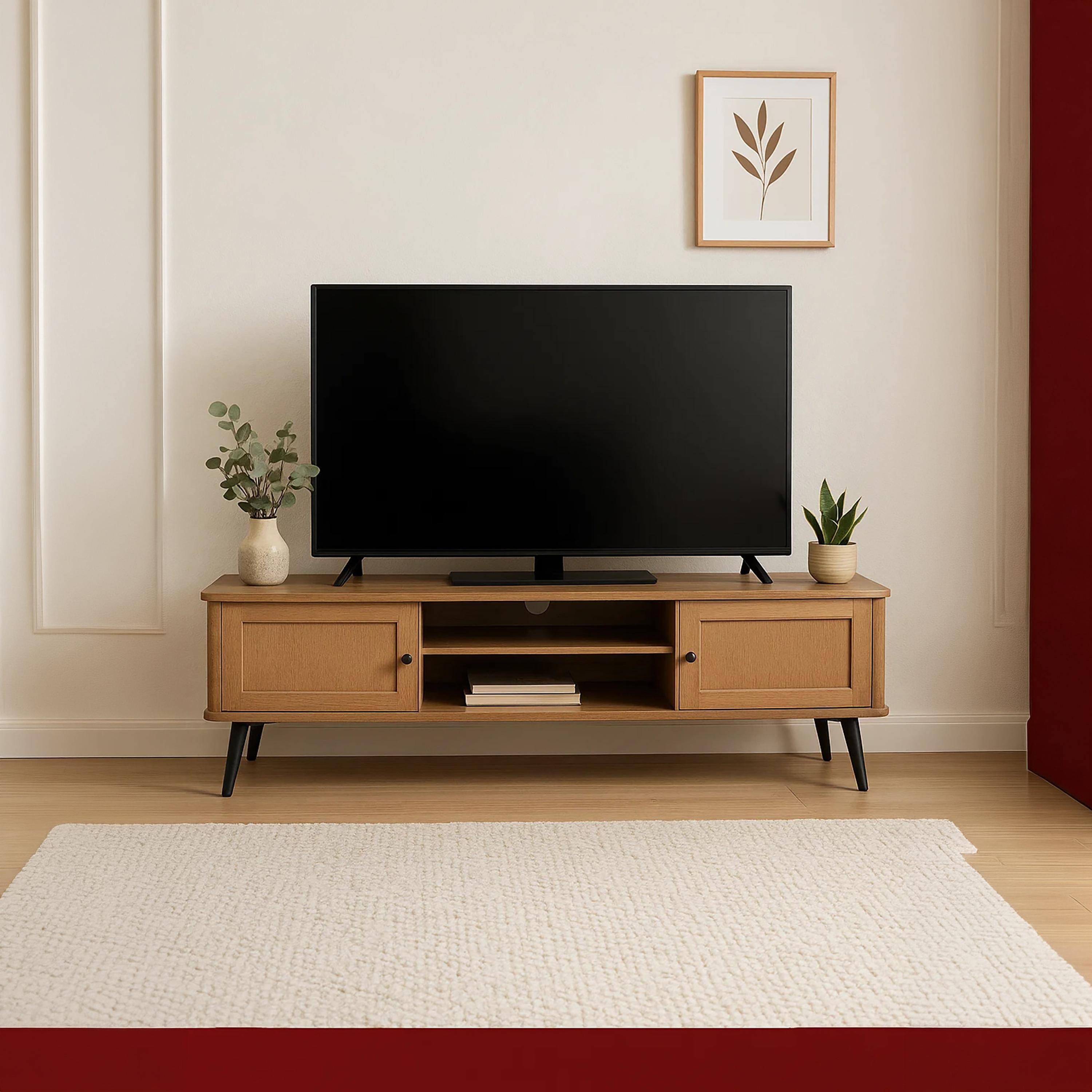 طاولة تلفزيون خشبية بدرجين ورفين من ماريا هومز-furniture-livingroom-tvandmediaunits-image-1