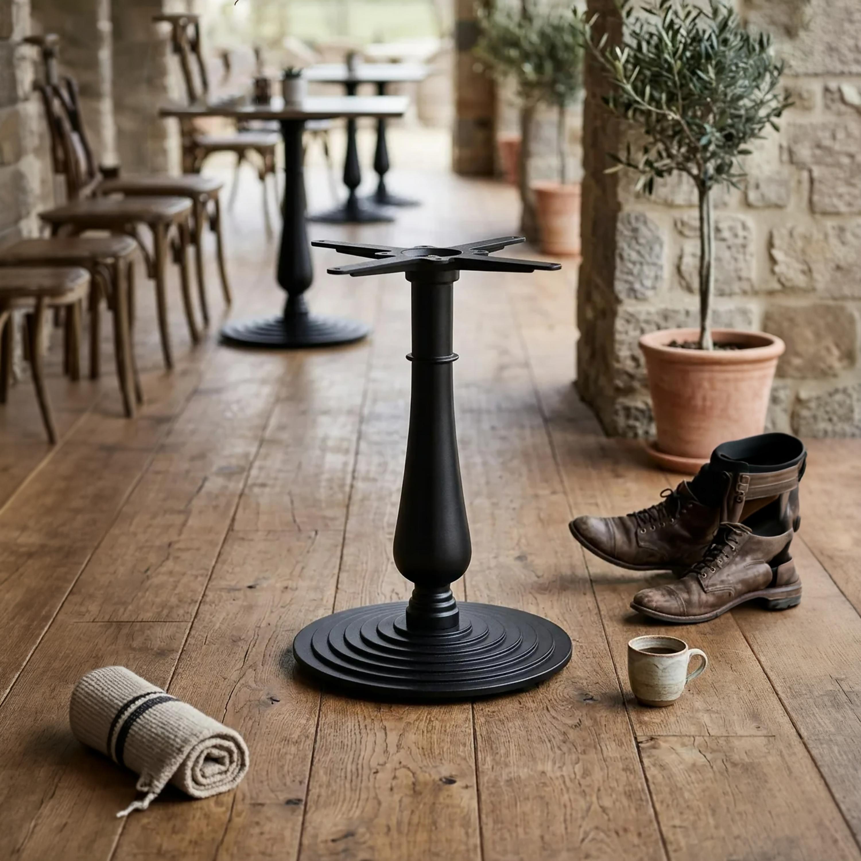إطار طاولة خشبية بقاعدة عمودية من ماريا هومز-furniture-livingroom-sideandendtables-image-3