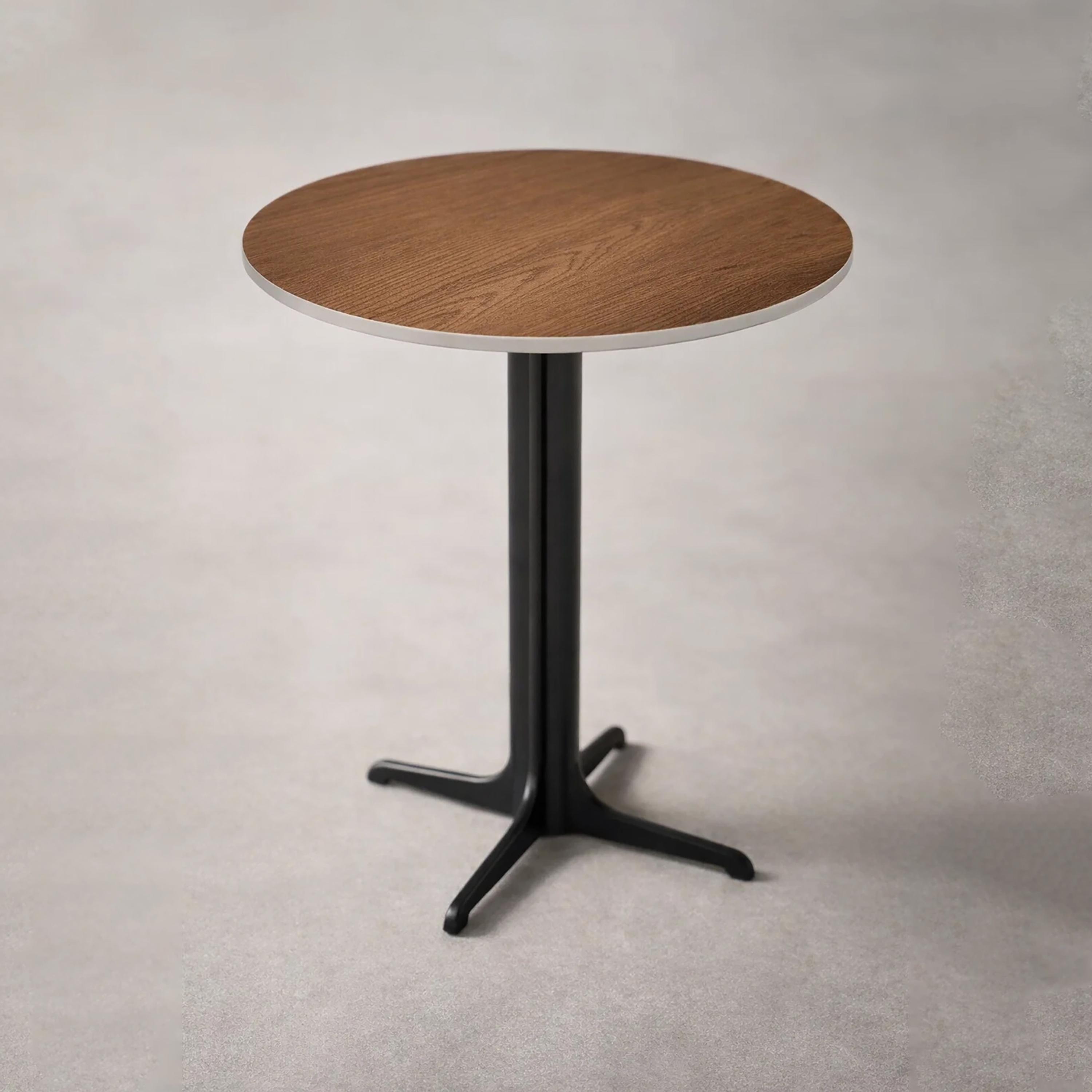 طاولة قهوة خشبية بأبعاد 45×45×55 سم من ماريا هومز-furniture-livingroom-coffeetables-image-3