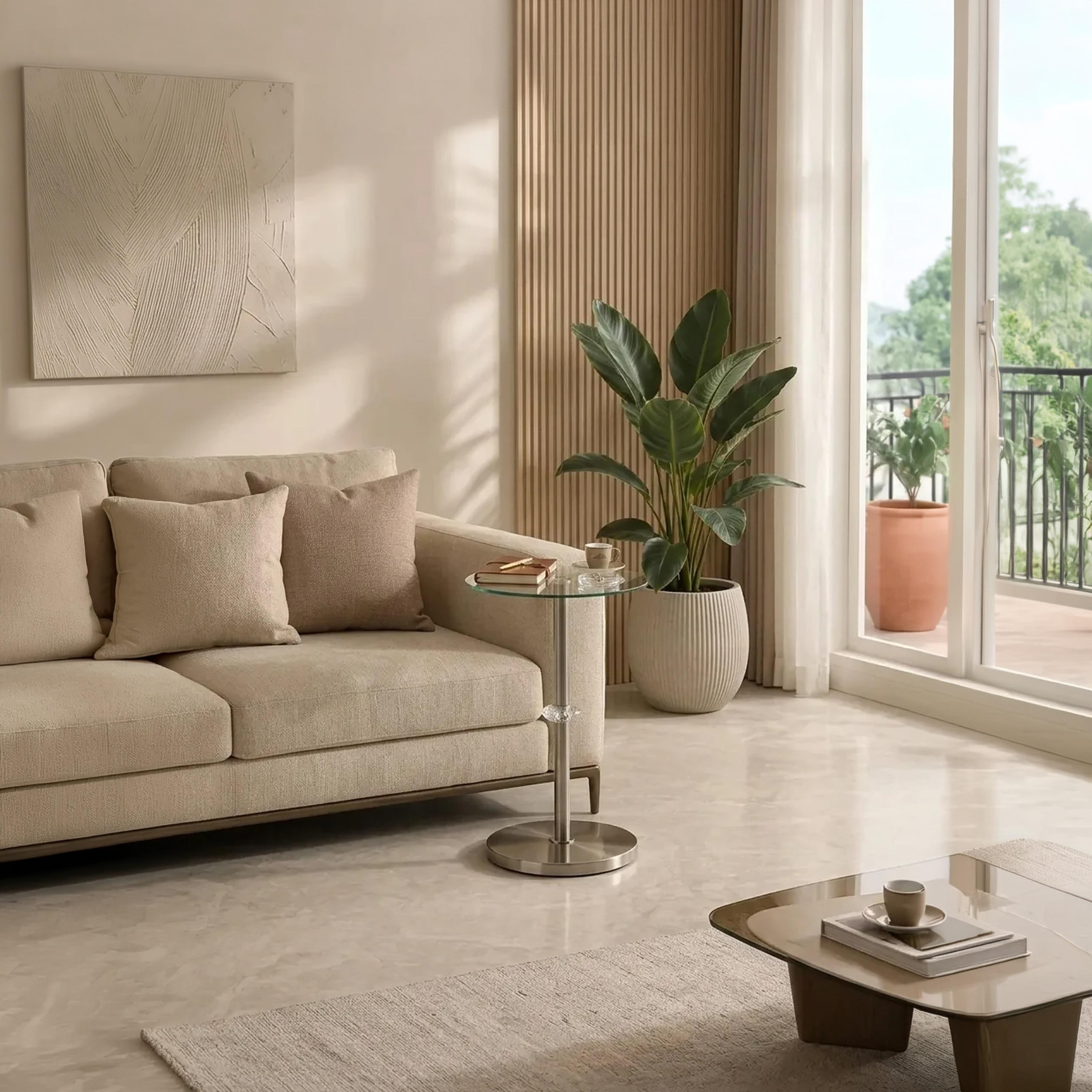 طاولة زينة بقاعدة زجاجية من ماريا هومز-furniture-livingroom-sideandendtables-image-2
