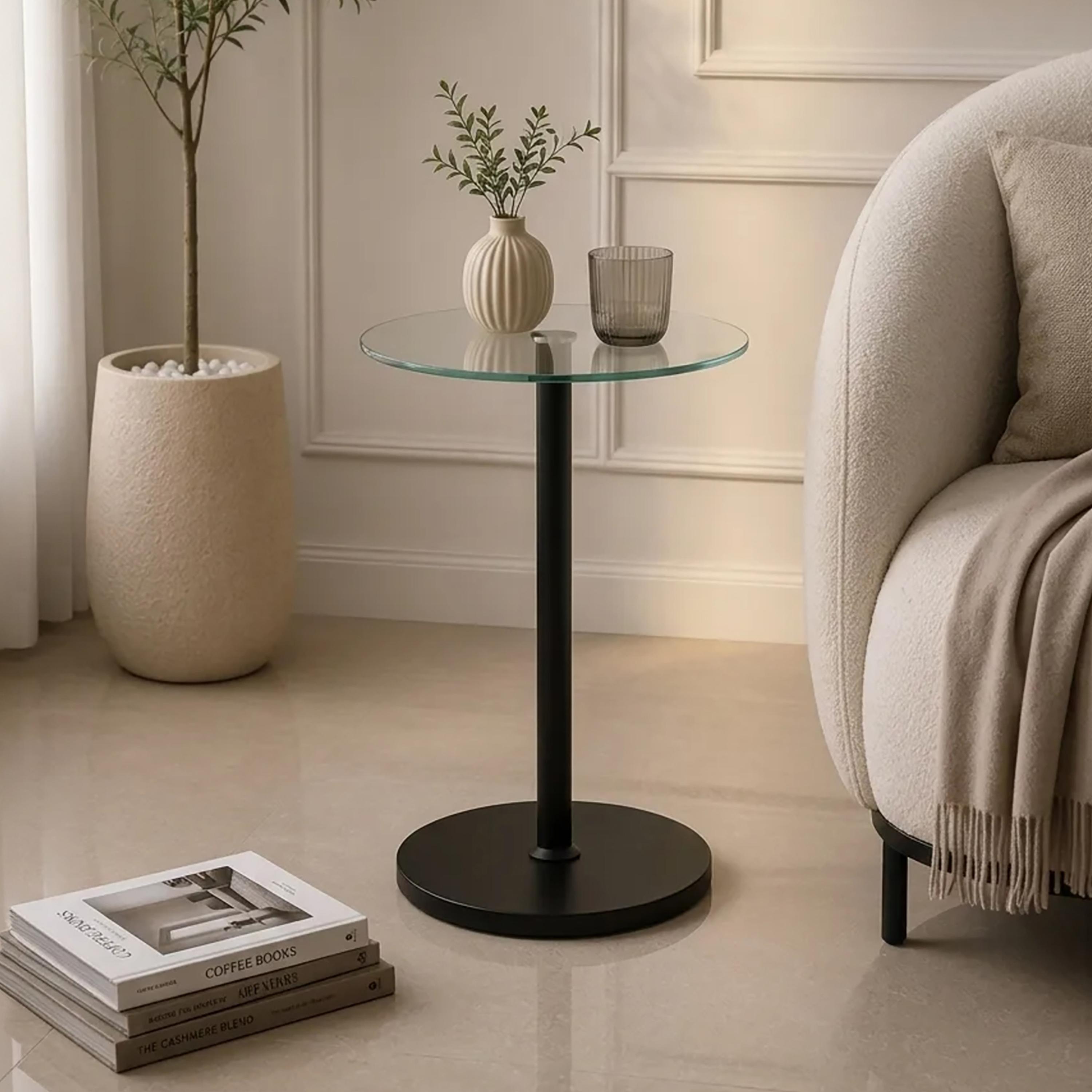 طاولة زينة بقاعدة زجاجية من ماريا هومز-furniture-livingroom-sideandendtables-image-1