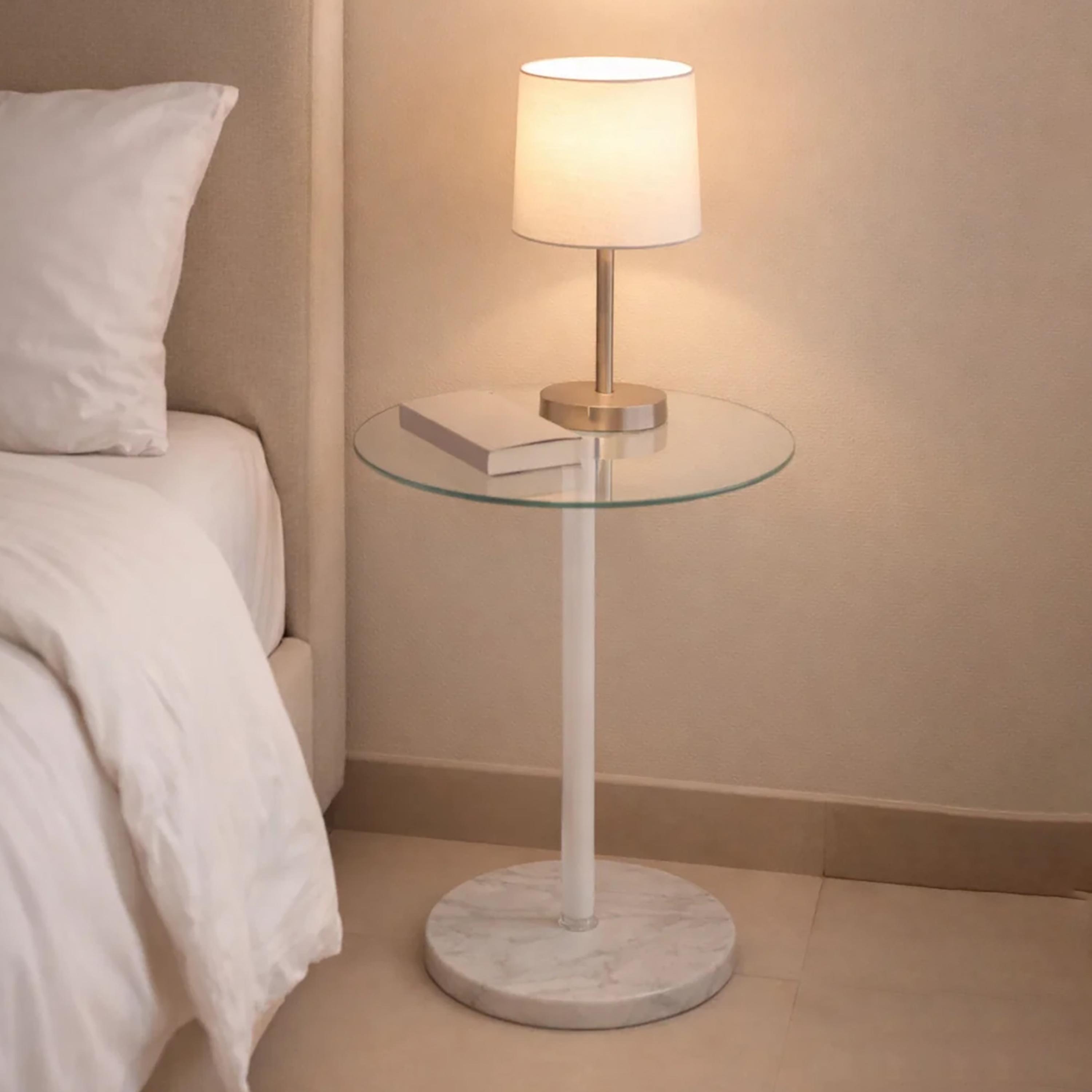طاولة زينة بقاعدة زجاجية من ماريا هومز-furniture-livingroom-sideandendtables-image-2