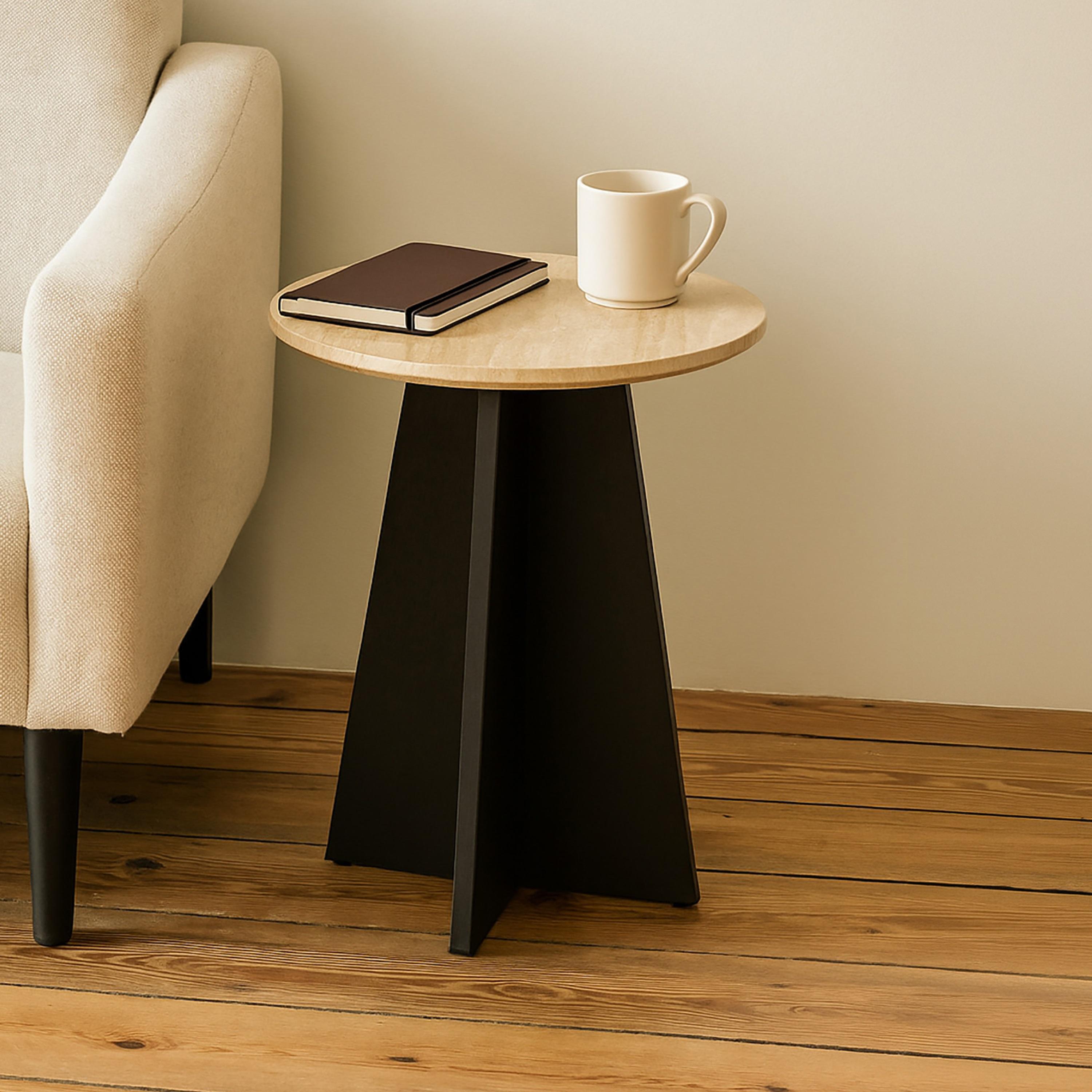 طاولة جانبية رخامية بقاعدة ركيزة من ماريا هومز-furniture-livingroom-sideandendtables-image-1