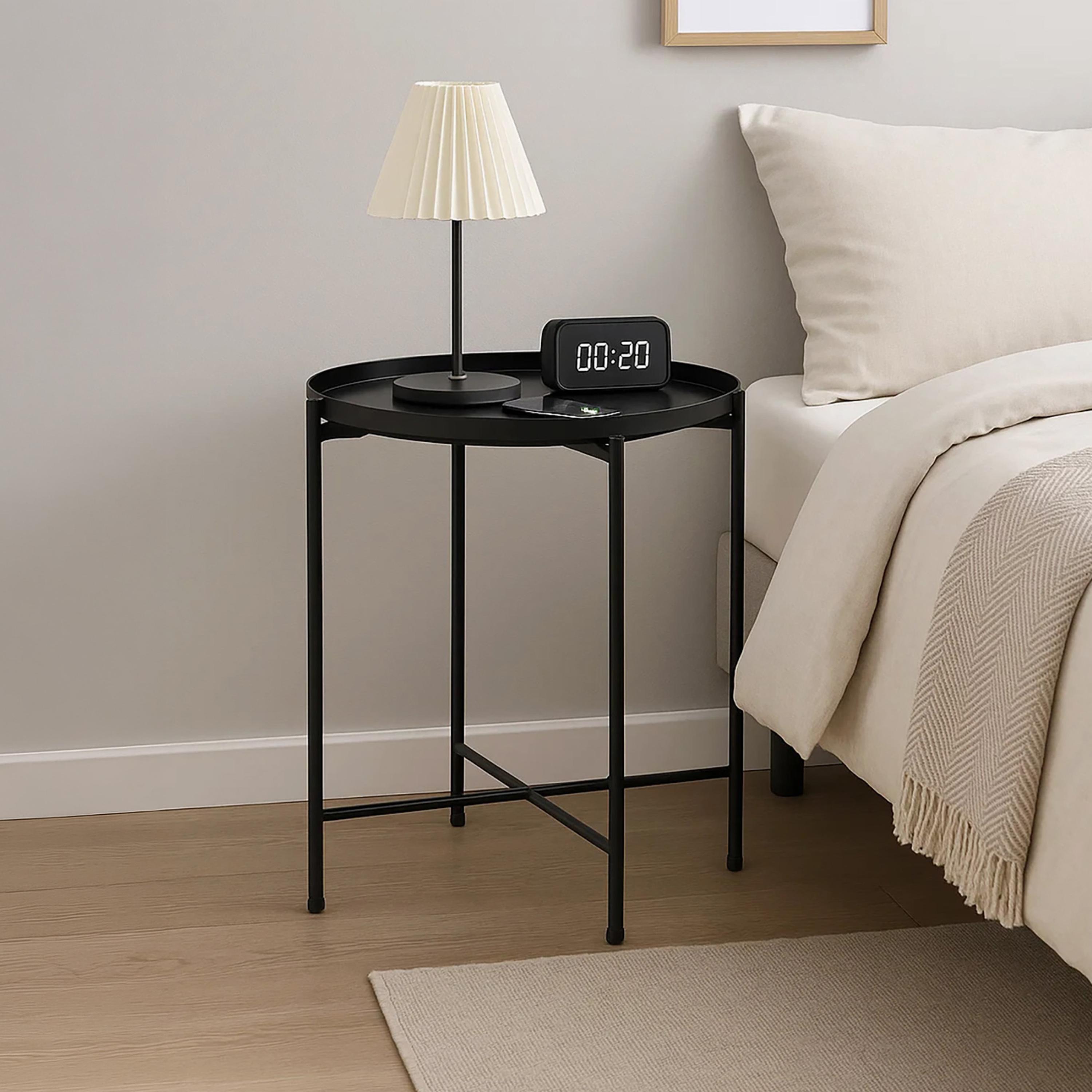 طاولة جانبية بأرجل معدنية من ماريا هومز-furniture-livingroom-sideandendtables-image-1