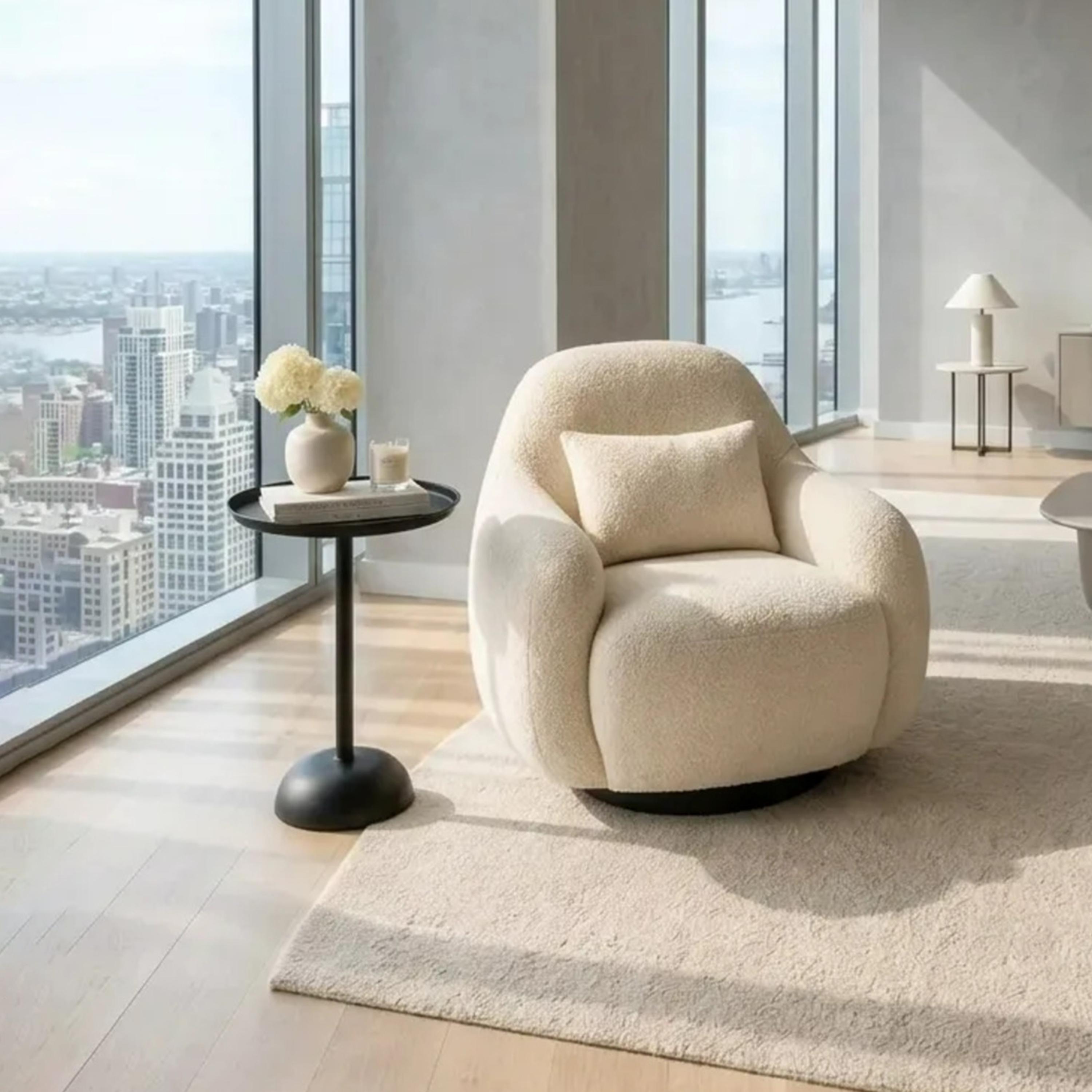 طاولة جانبية بأرجل خشبية من ماريا هومز-furniture-livingroom-sideandendtables-image-2