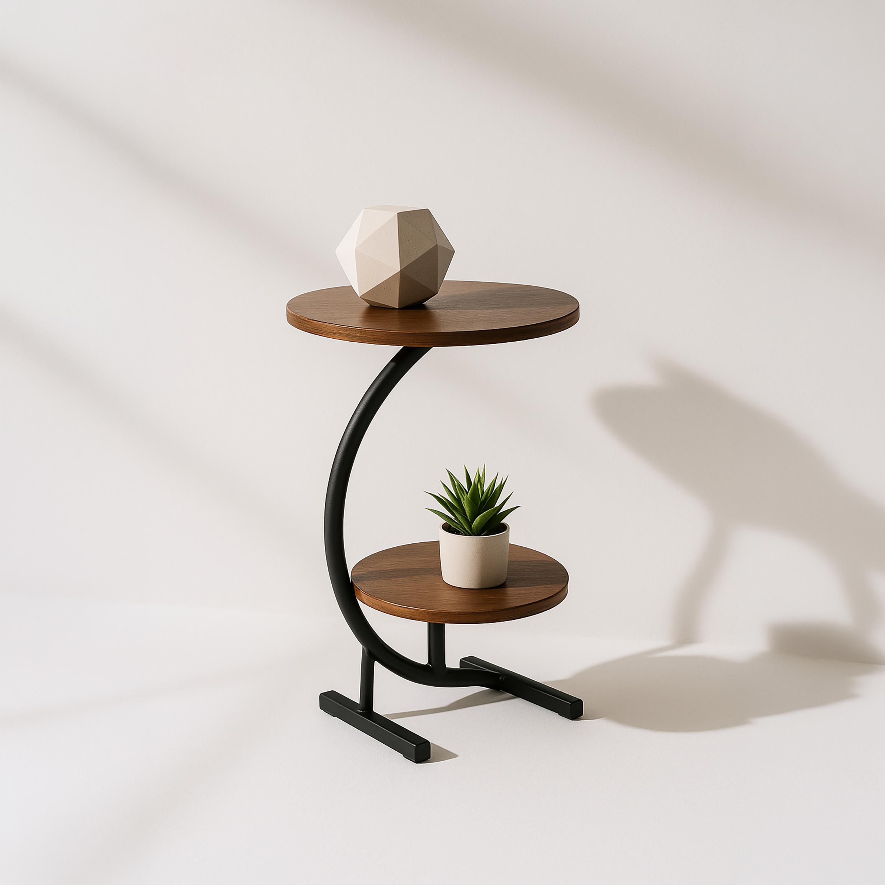 طاولة جانبية معدنية بقاعدة عمودية من ماريا هومز-furniture-livingroom-sideandendtables-image-4