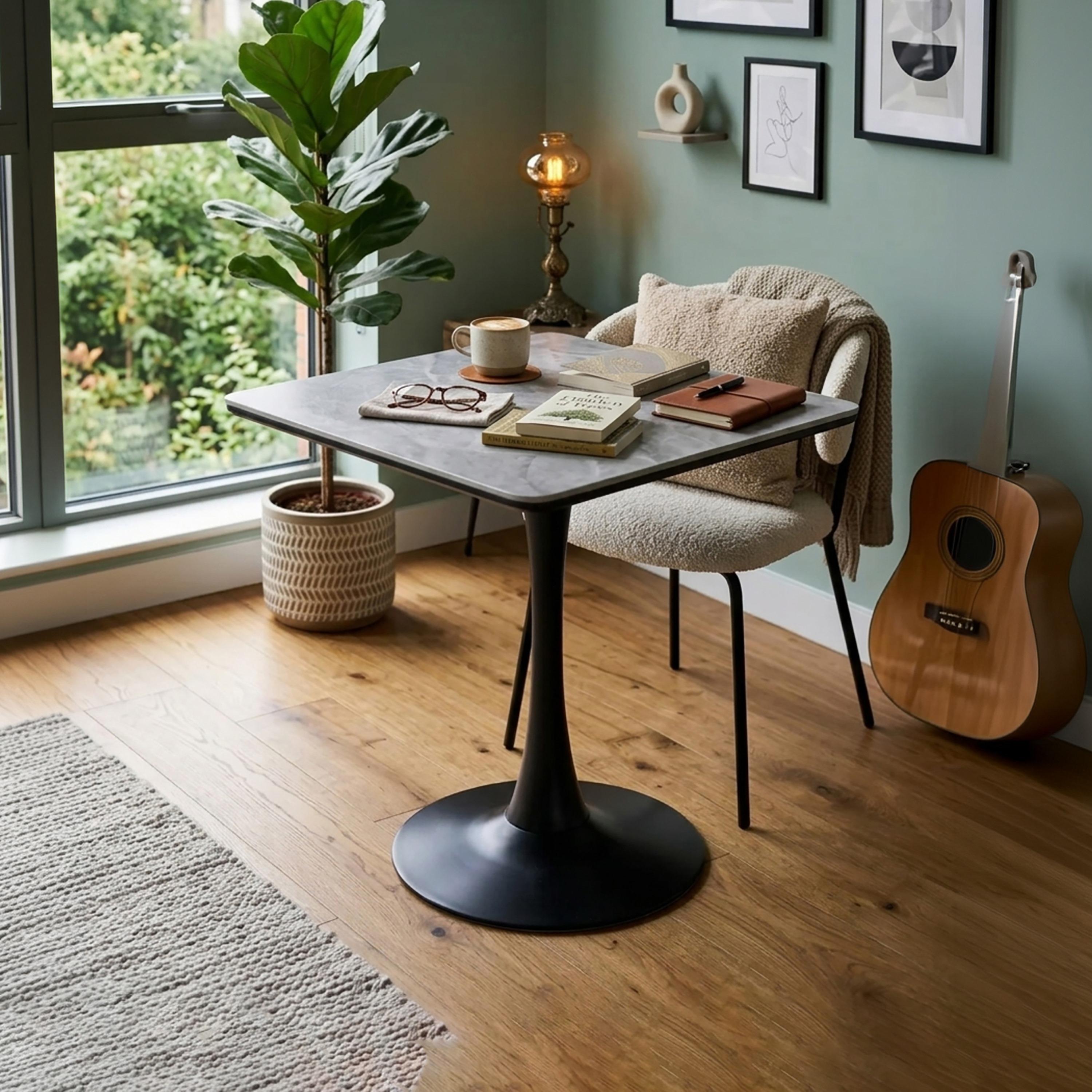 طاولة طعام برخام بقاعدة عمودية من ماريا هومز-furniture-diningroom-barfurniture-image-1