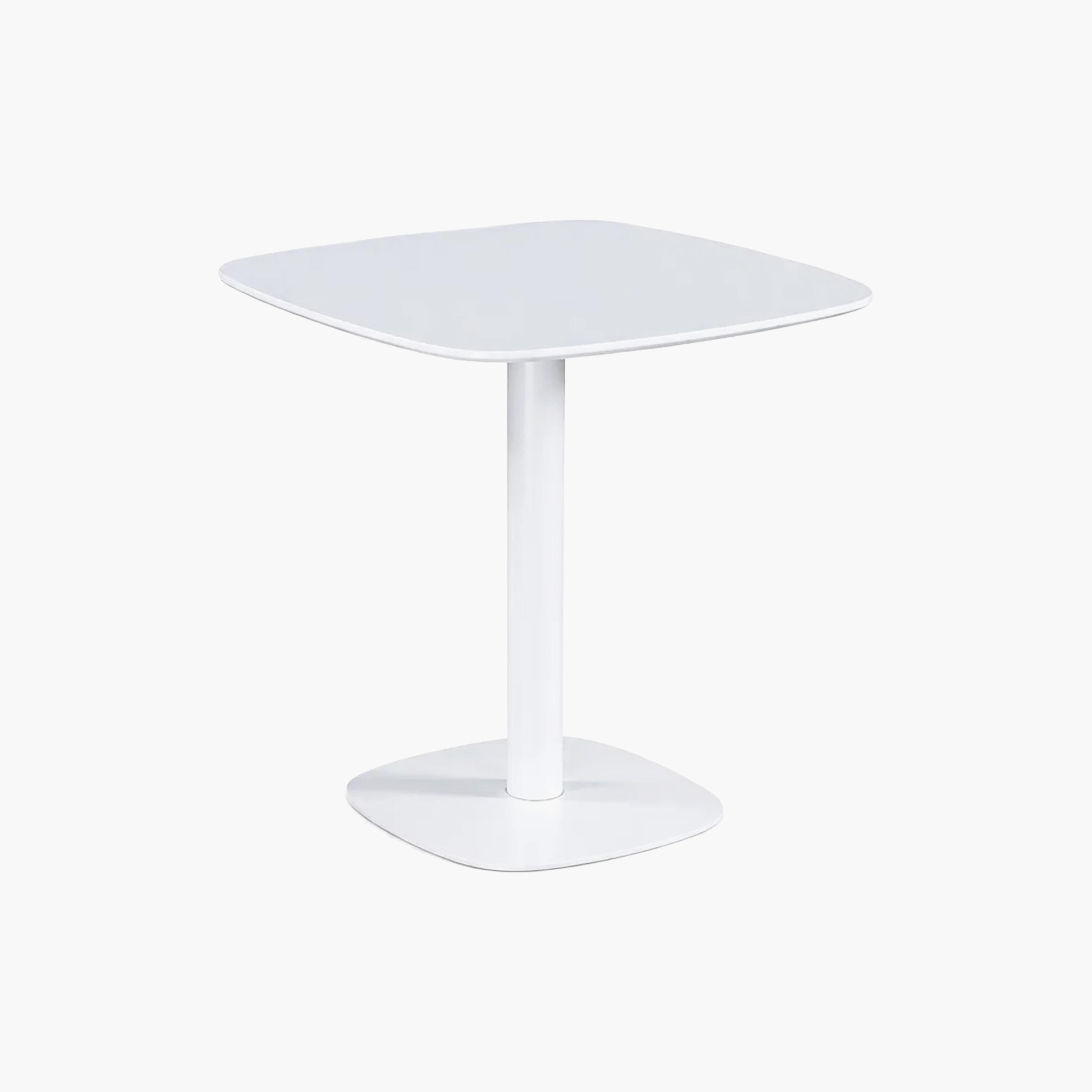 طاولة قهوة خشبية من ماريا هومز-furniture-livingroom-sideandendtables-image-3