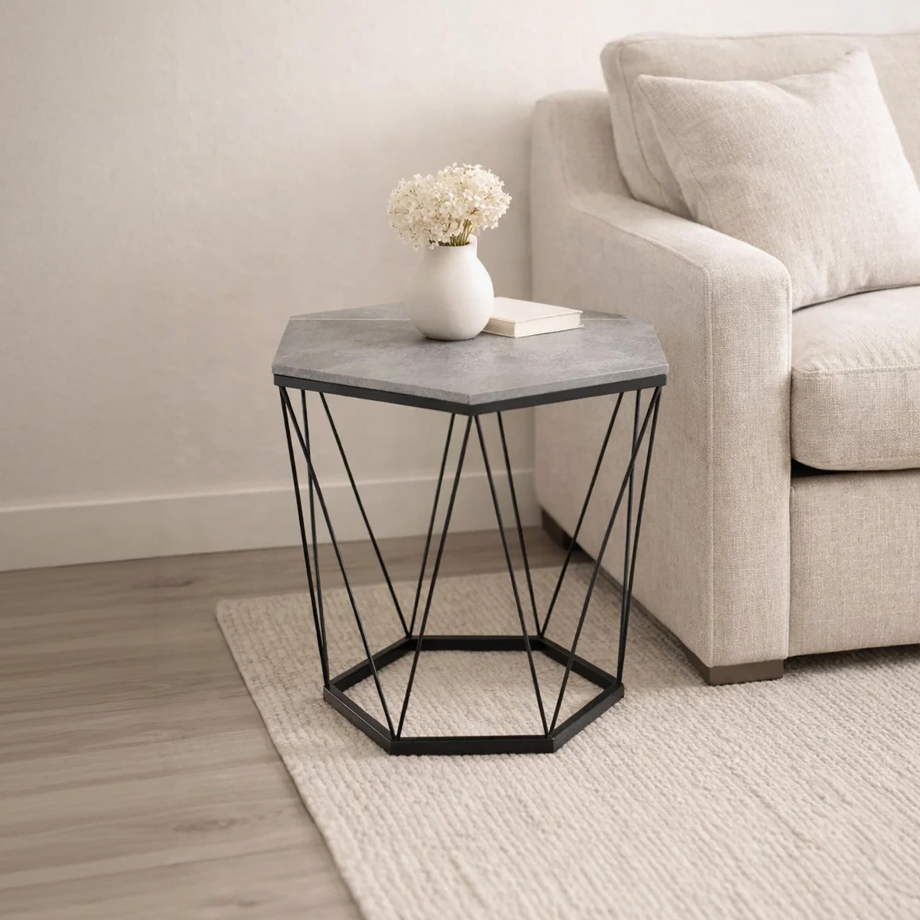 طاولة جانبية معدنية من ماريا هومز-furniture-livingroom-coffeetables-image-1