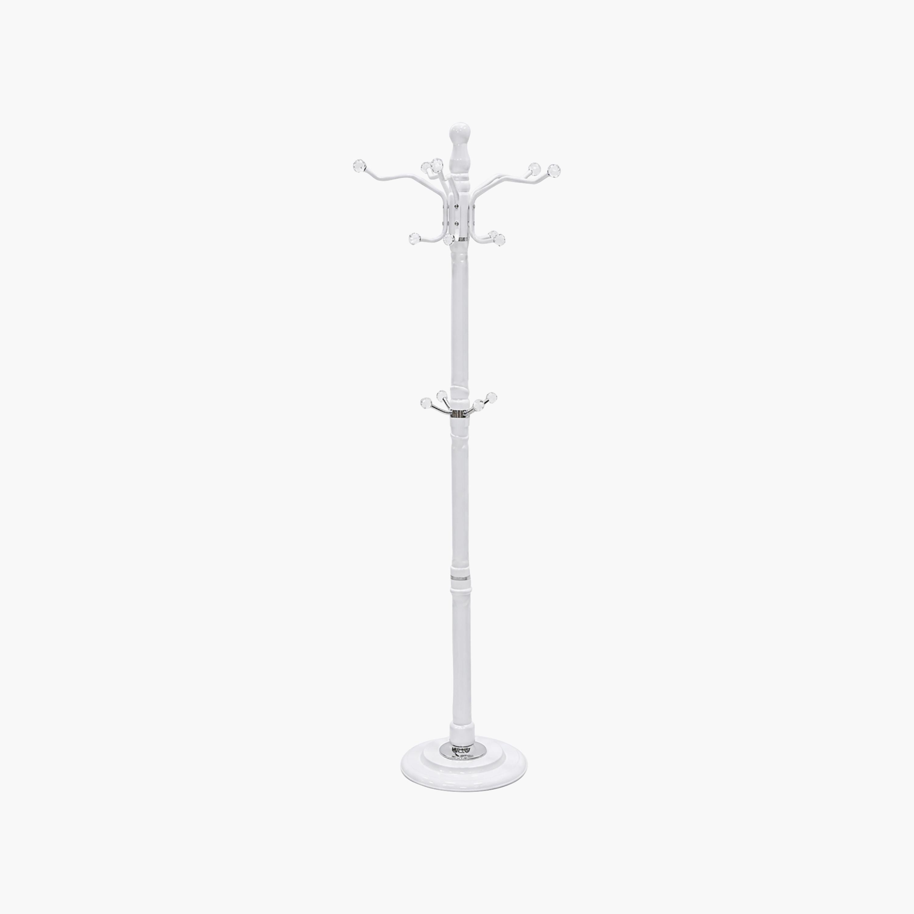 علاقة معاطف خشبية بيضاء عصرية بخطافات متعددة من ماريا هومز-household-storage-storagesolutions-tallhangers-image-4