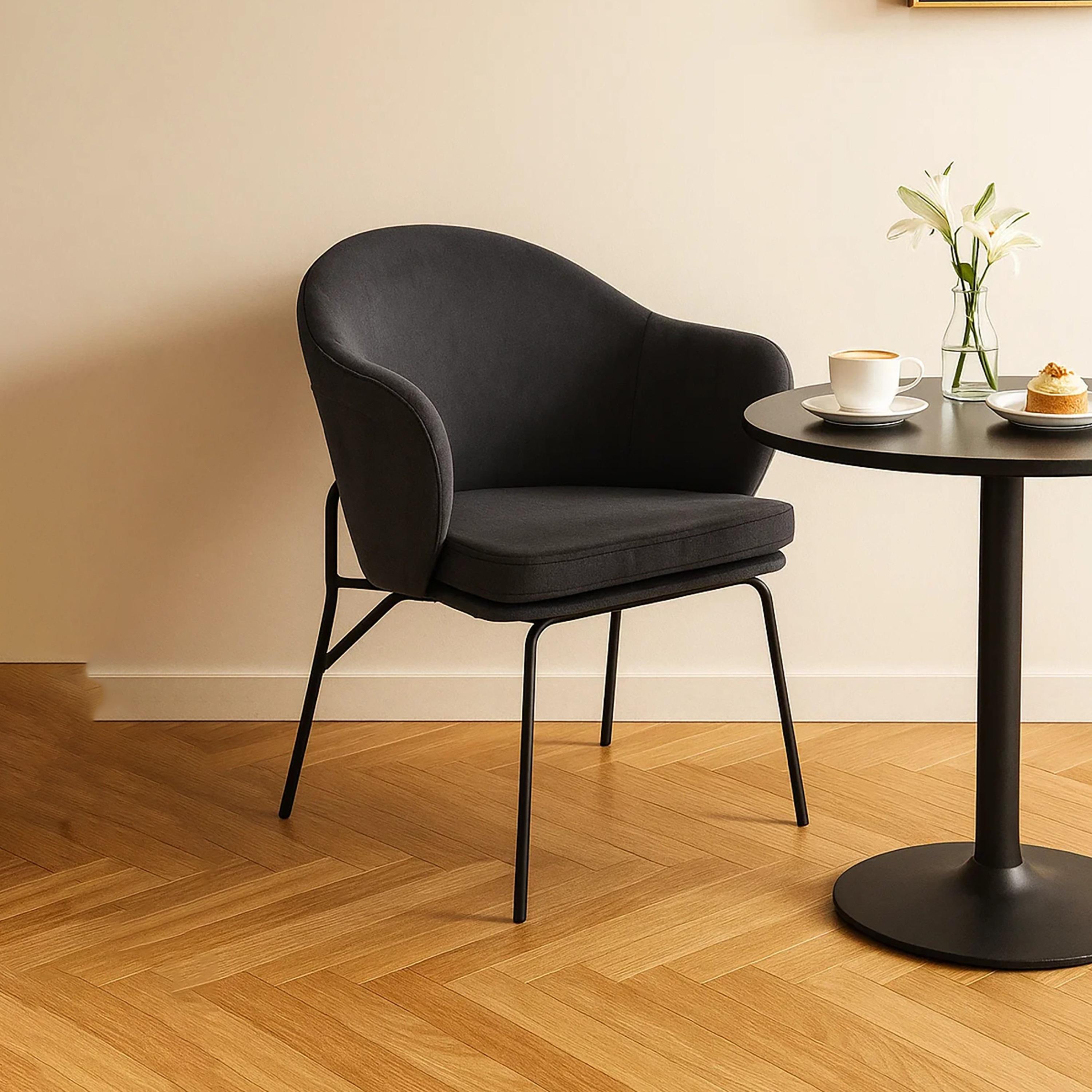 كرسي بذراع منحنية من ماريا هومز-furniture-sofaandseating-armchairs-image-3
