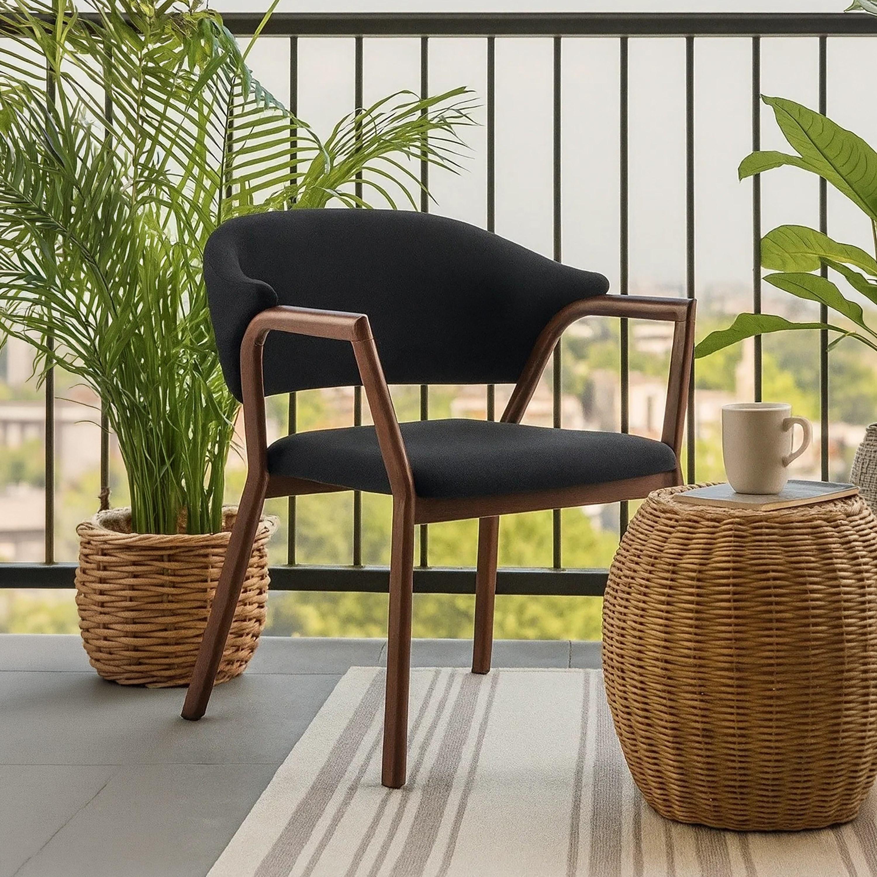كرسي ذو ذراعين مستقيمة باللون الأسود من ماريا هومز-furniture-sofaandseating-armchairs-image-3