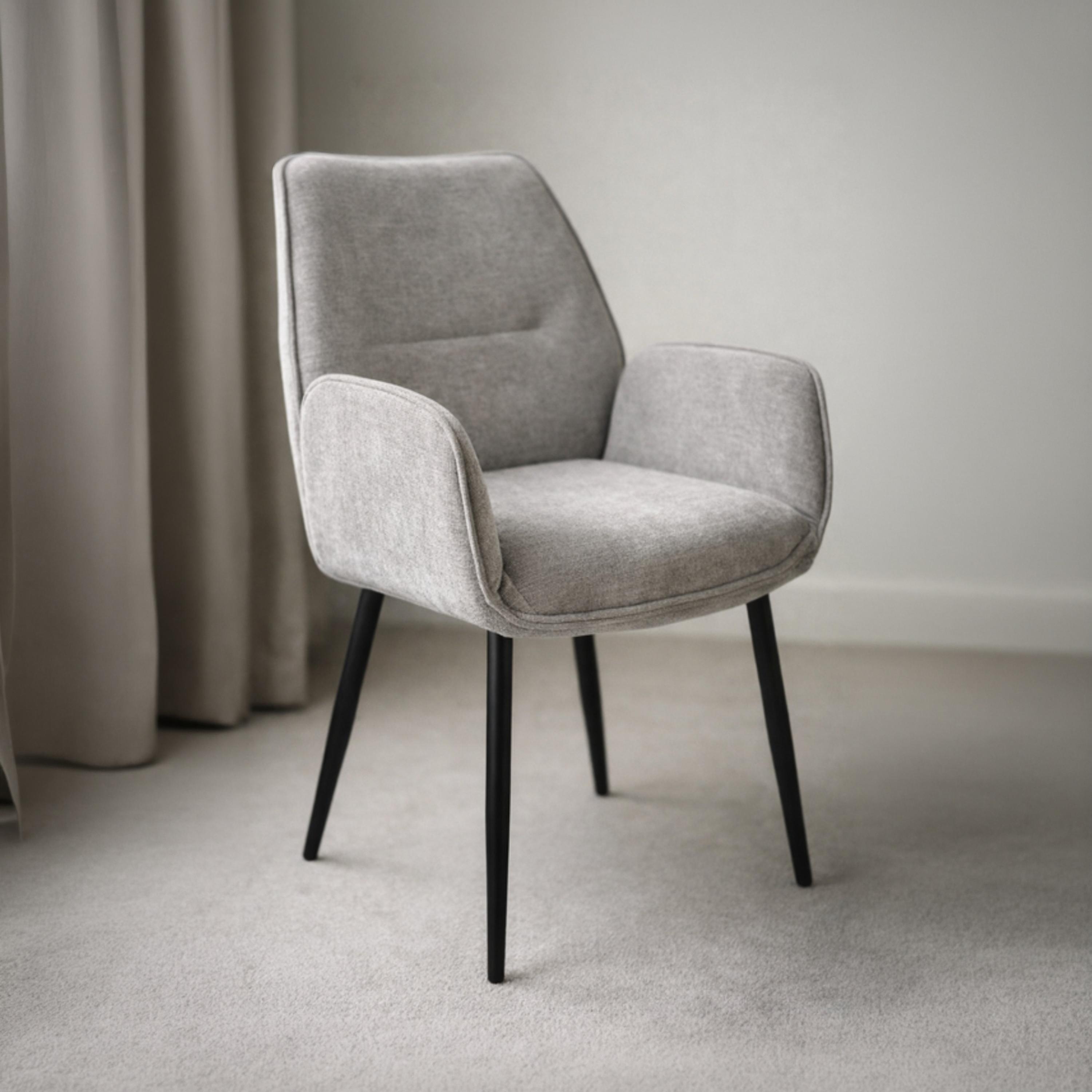 كرسي وحيد بذراعين مبطن رمادي من ماريا هومز-furniture-sofaandseating-armchairs-image-2