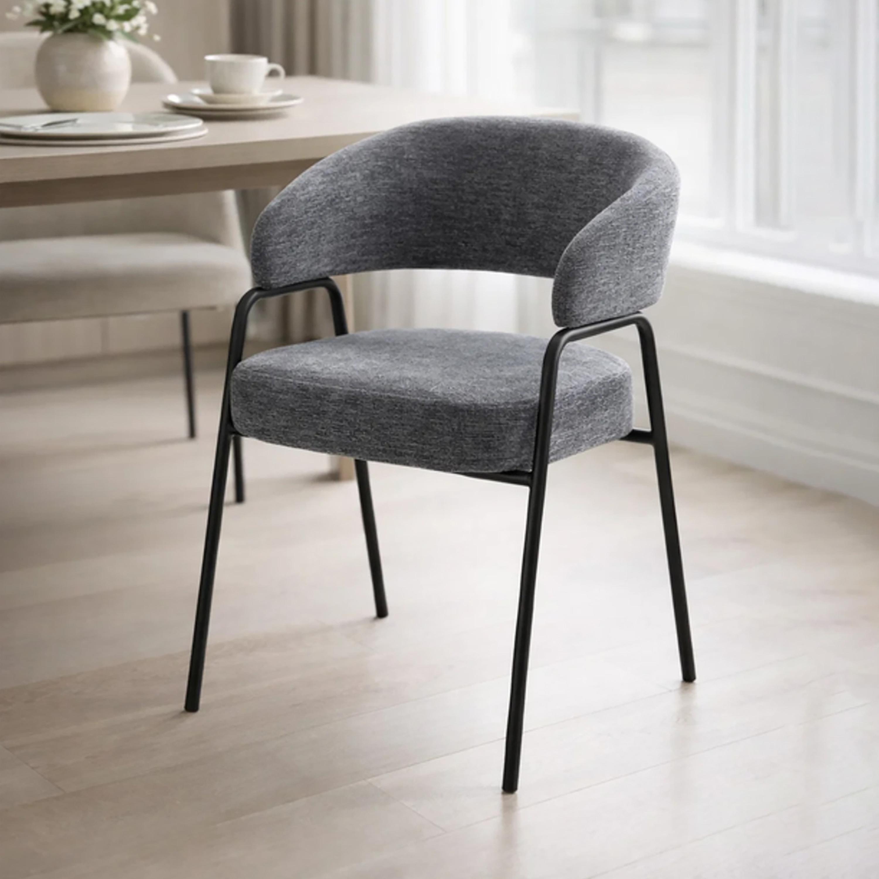كرسي بذراع منحنية من ماريا هومز-furniture-sofaandseating-armchairs-image-1