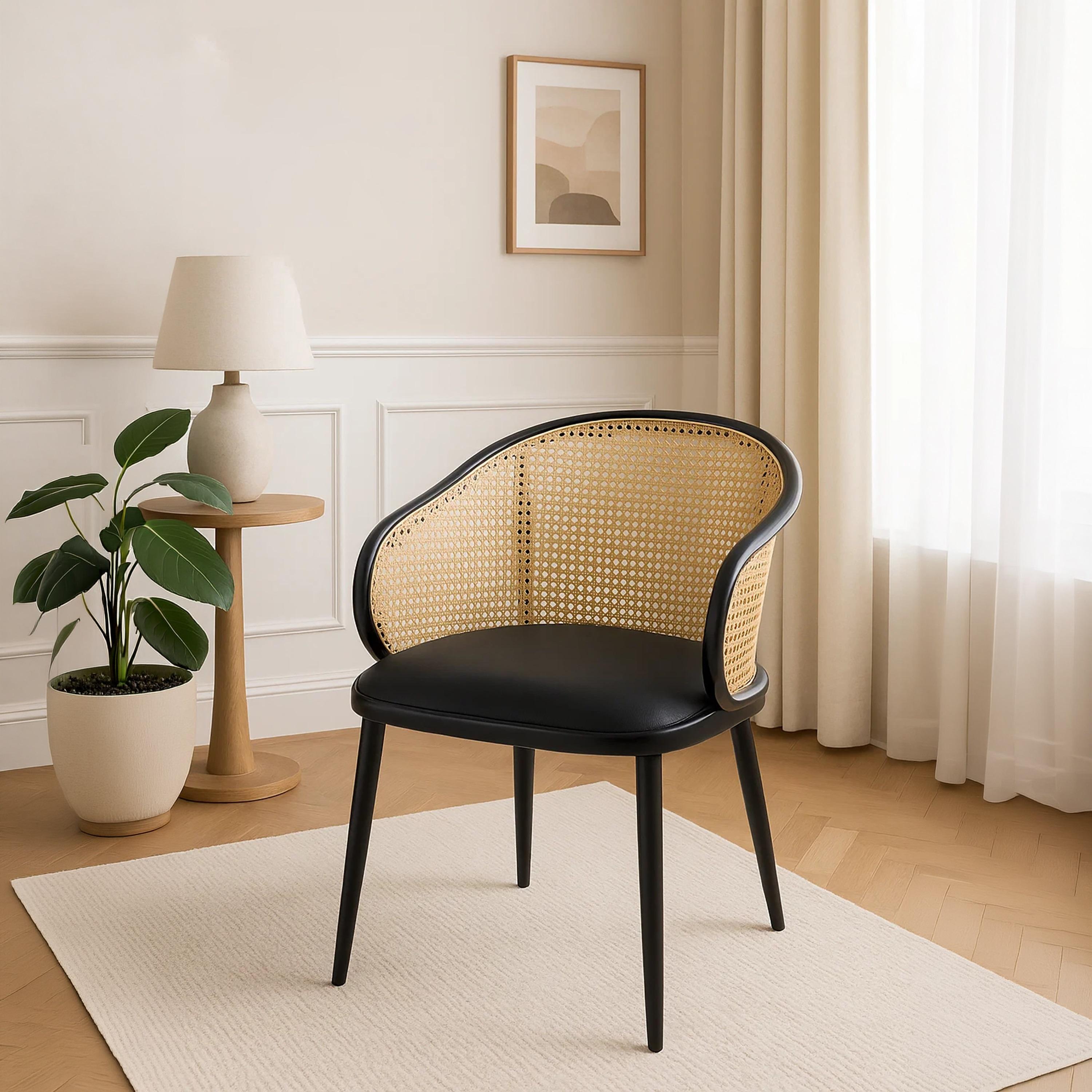 كرسي منجّد بذراعين منحنيتين باللون الأسود من ماريا هومز-furniture-sofaandseating-armchairs-image-2