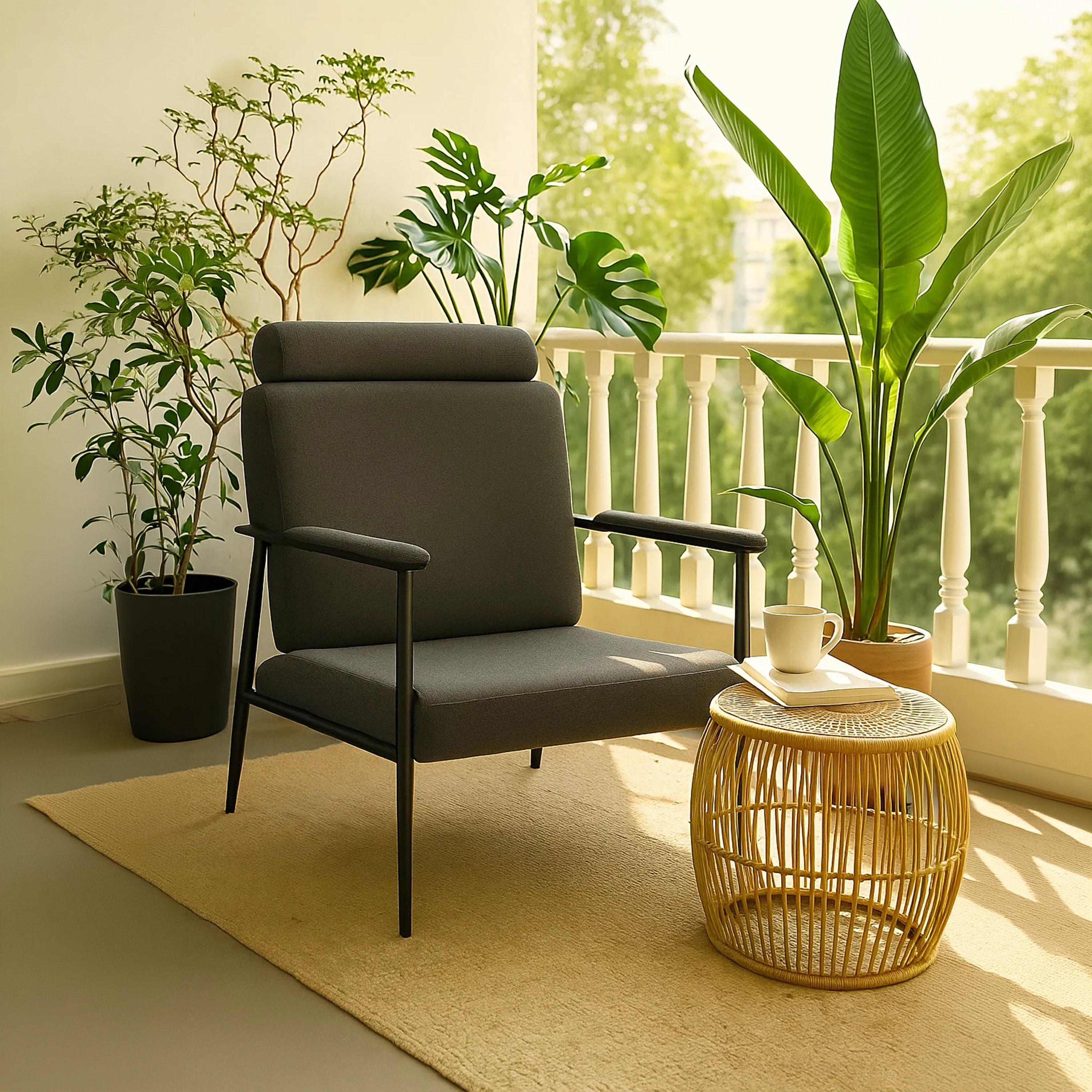 كرسي بذراعين مبطن من ماريا هومز-furniture-sofaandseating-armchairs-image-3