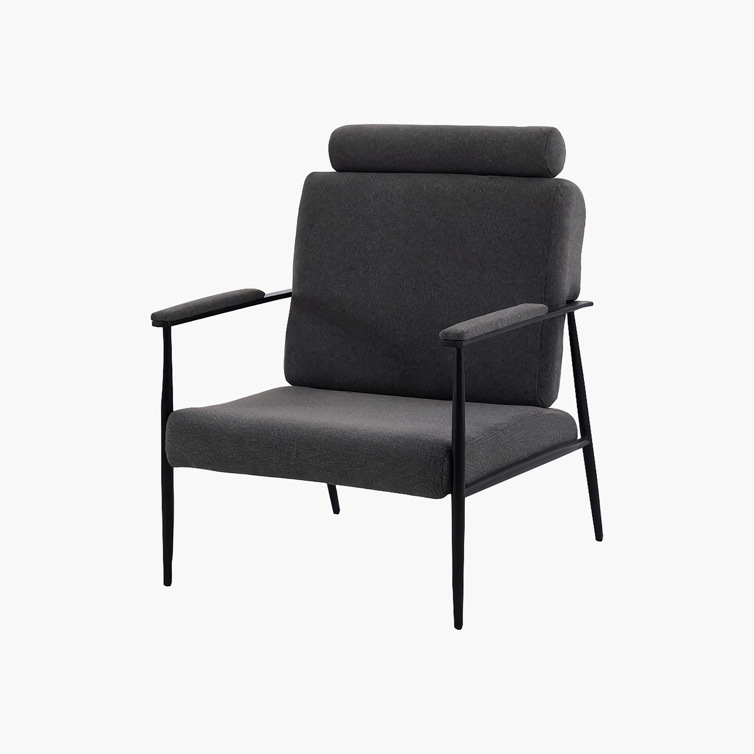 كرسي بذراعين مبطن من ماريا هومز-furniture-sofaandseating-armchairs-image-5