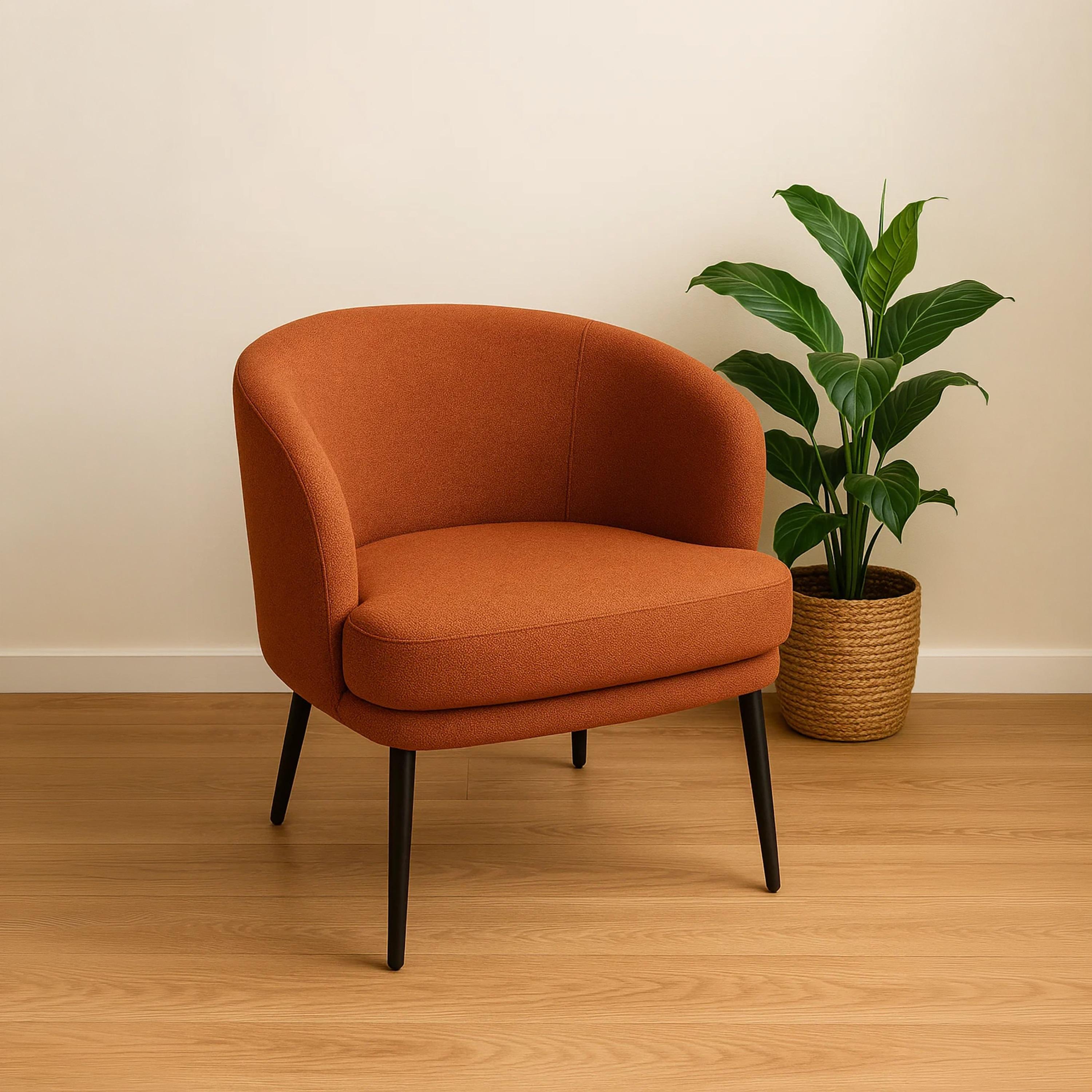 كرسي بذراع منحنية من ماريا هومز-furniture-sofaandseating-armchairs-image-2