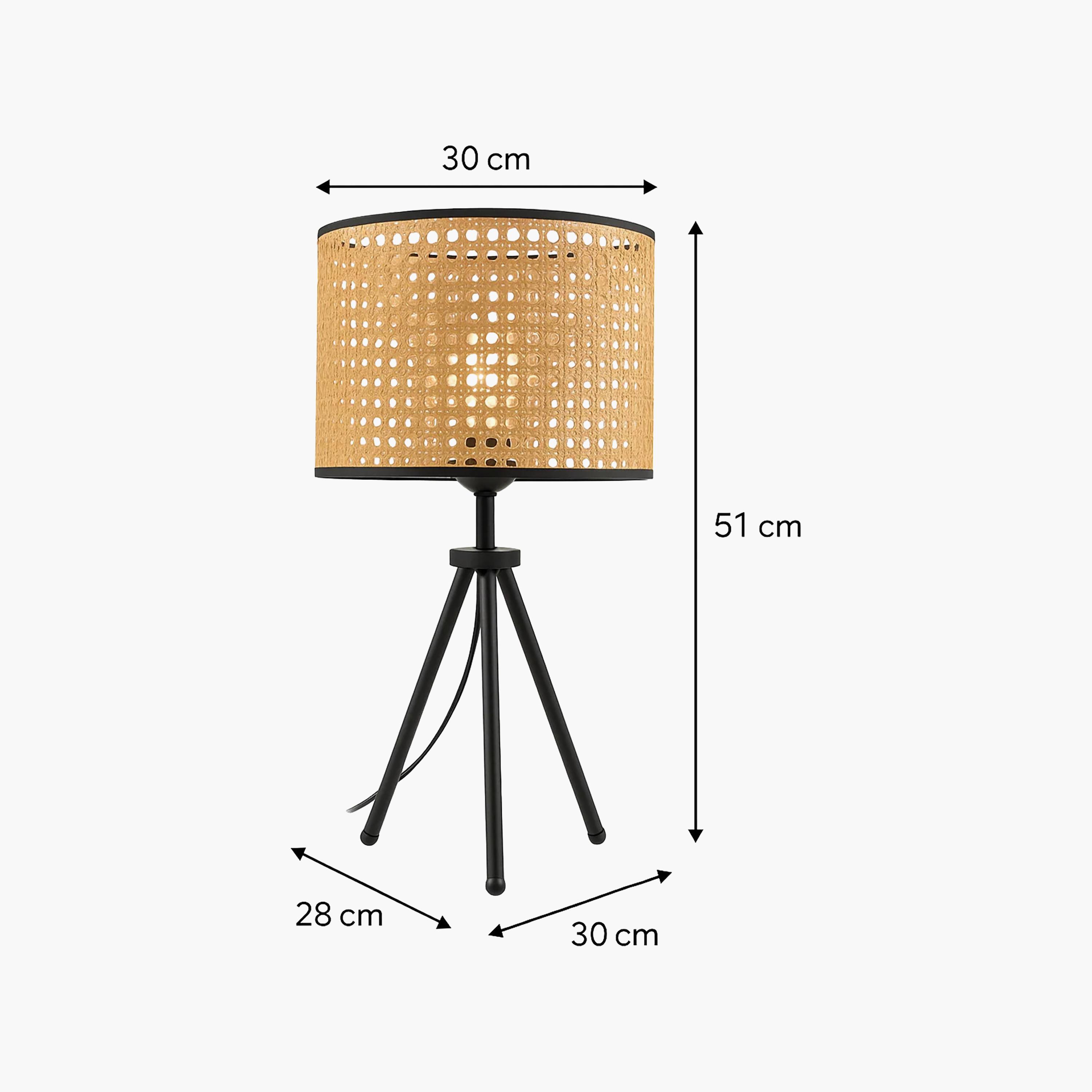 مصباح طاولة ثلاثي القوائم بتصميم عصري وغطاء بنمط الراتان من ماريا هومز-household-lighting-tableanddesklamps-image-5