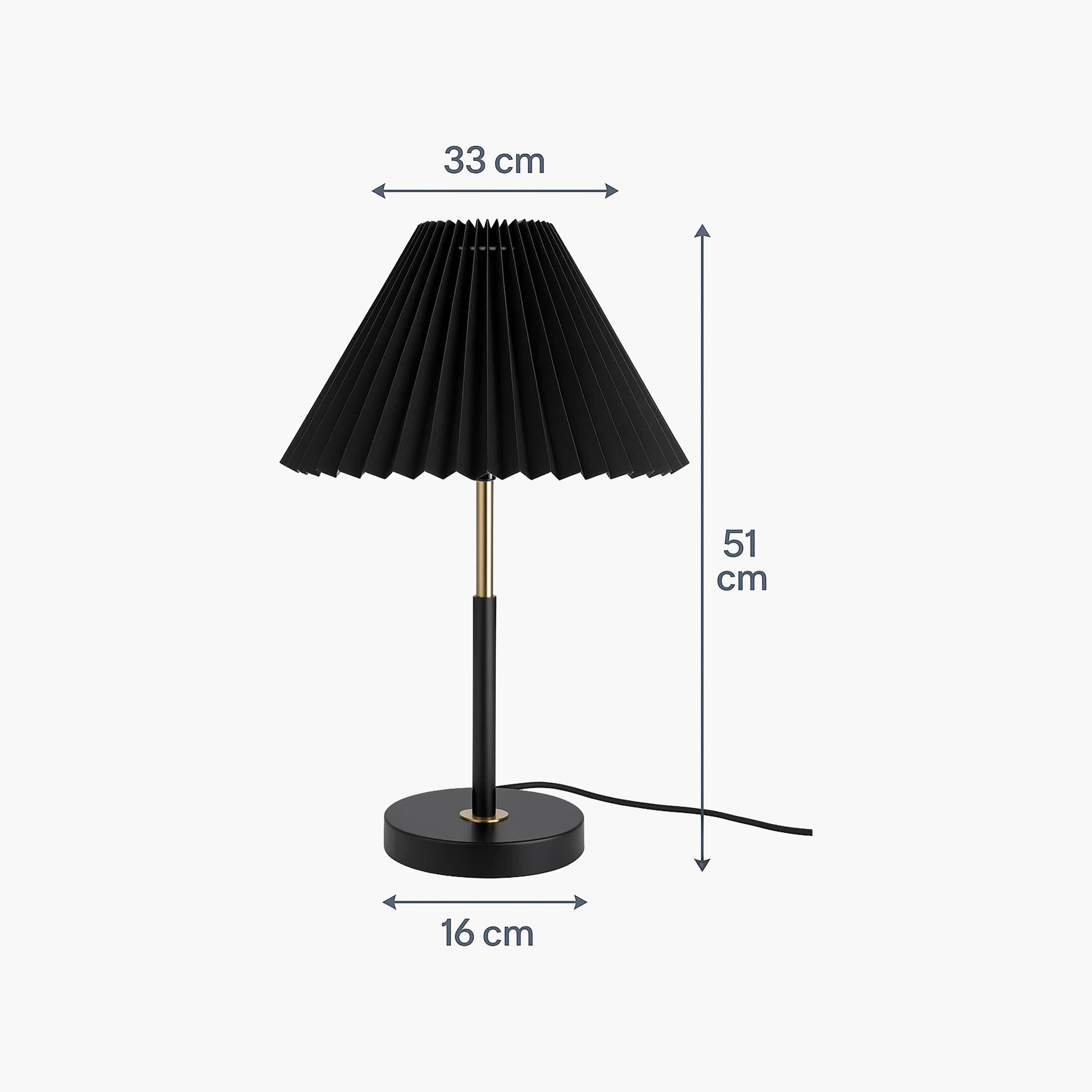 مصباح طاولة أنيق باللون الأسود بغطاء بليسيه وتفاصيل ذهبية من ماريا هومز-household-lighting-tableanddesklamps-image-5