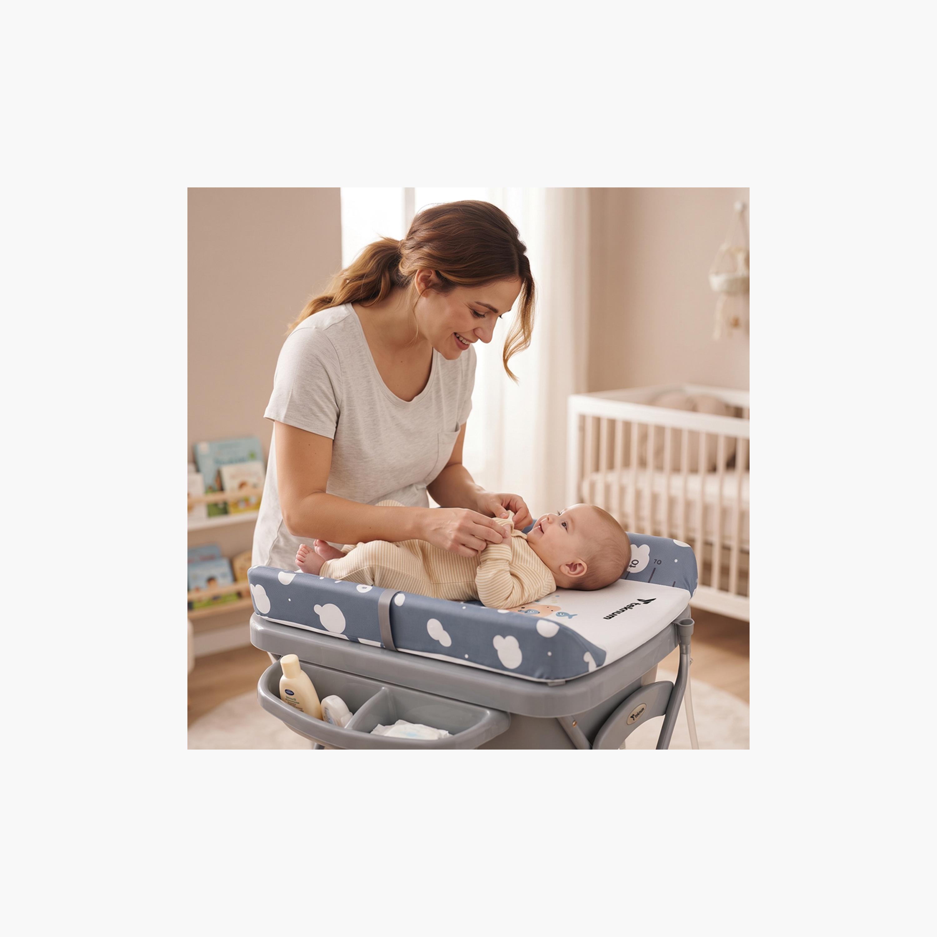 طاولة استحمام وتغيير 2 في 1 مع مرتبة وصينية تخزين من تكنوم-baby-bathandcare-changingtables-image-8