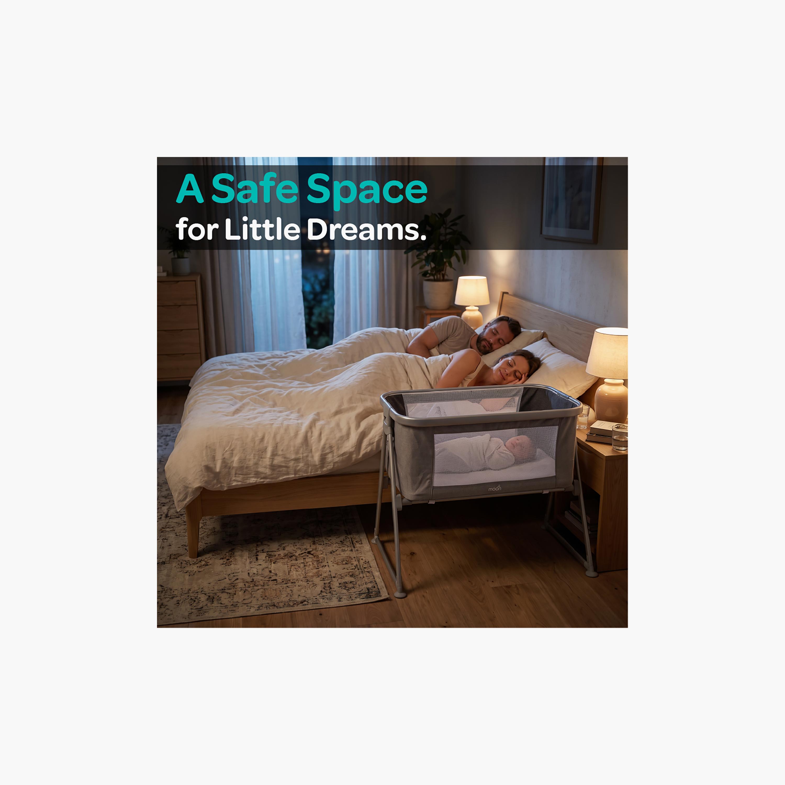 سرير أطفال قابل للطي بهيكل ألومنيوم مع مرتبة مبطنة وحقيبة حمل من مون سيرين-baby-nursery-furniture-cribsandbeds-babycribs-image-8