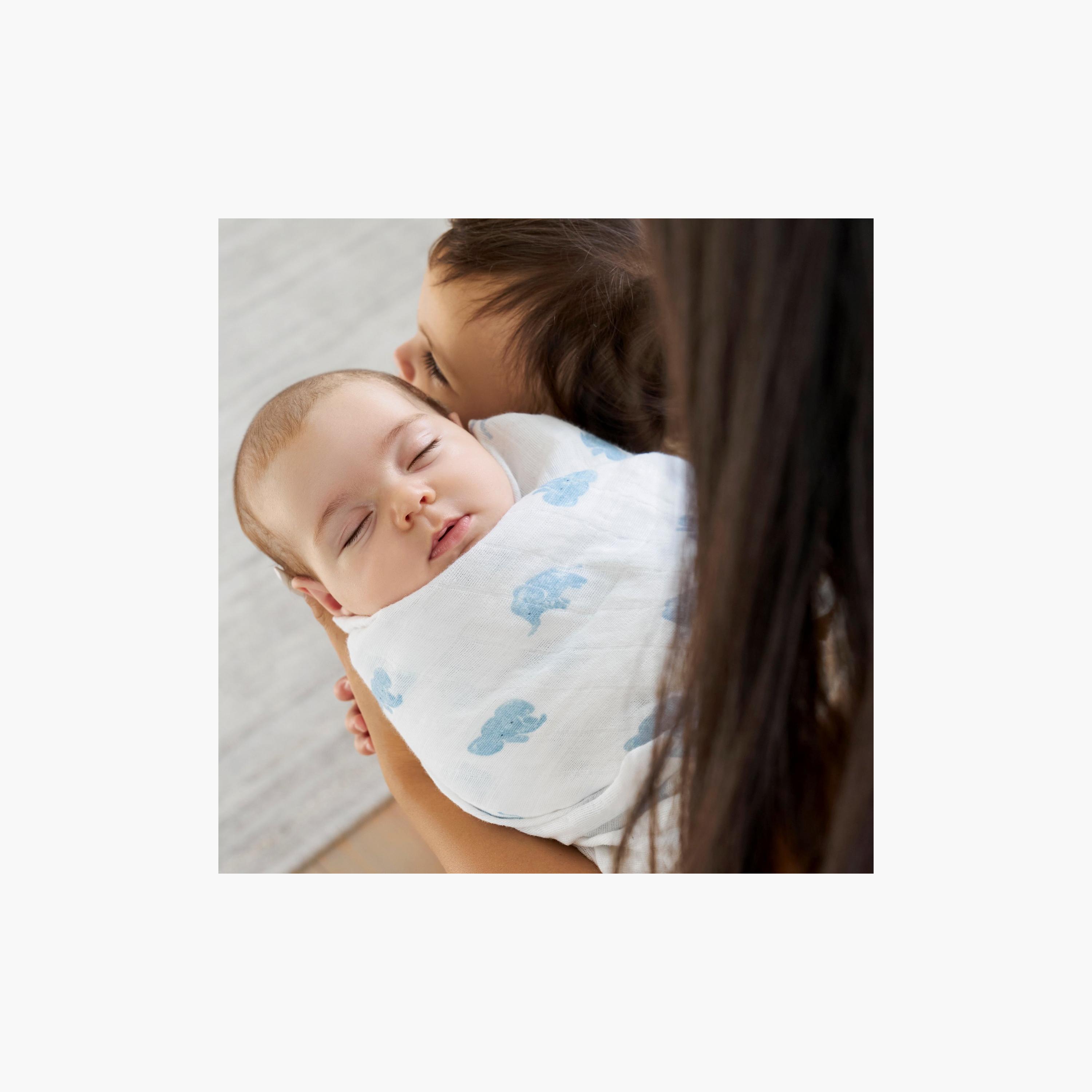 بطانيات قماط كبيرة 4 قطع للأطفال من آدن + آنيه-baby-nursery-blanketsandswaddles-receivingblankets-image-4