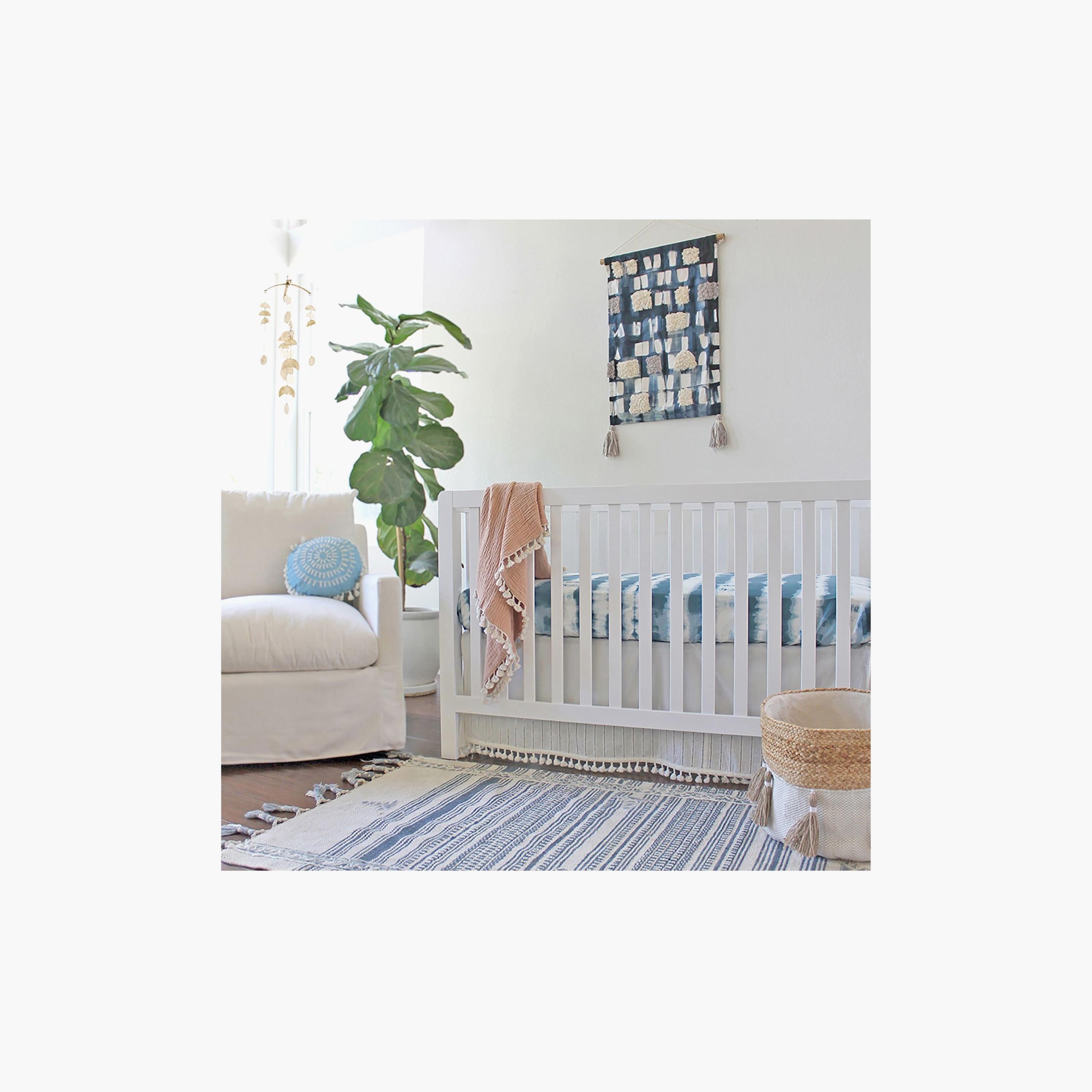 زينة معلقة للسقف لونا من كرين بيبي-baby-nursery-roomdecor-image-6