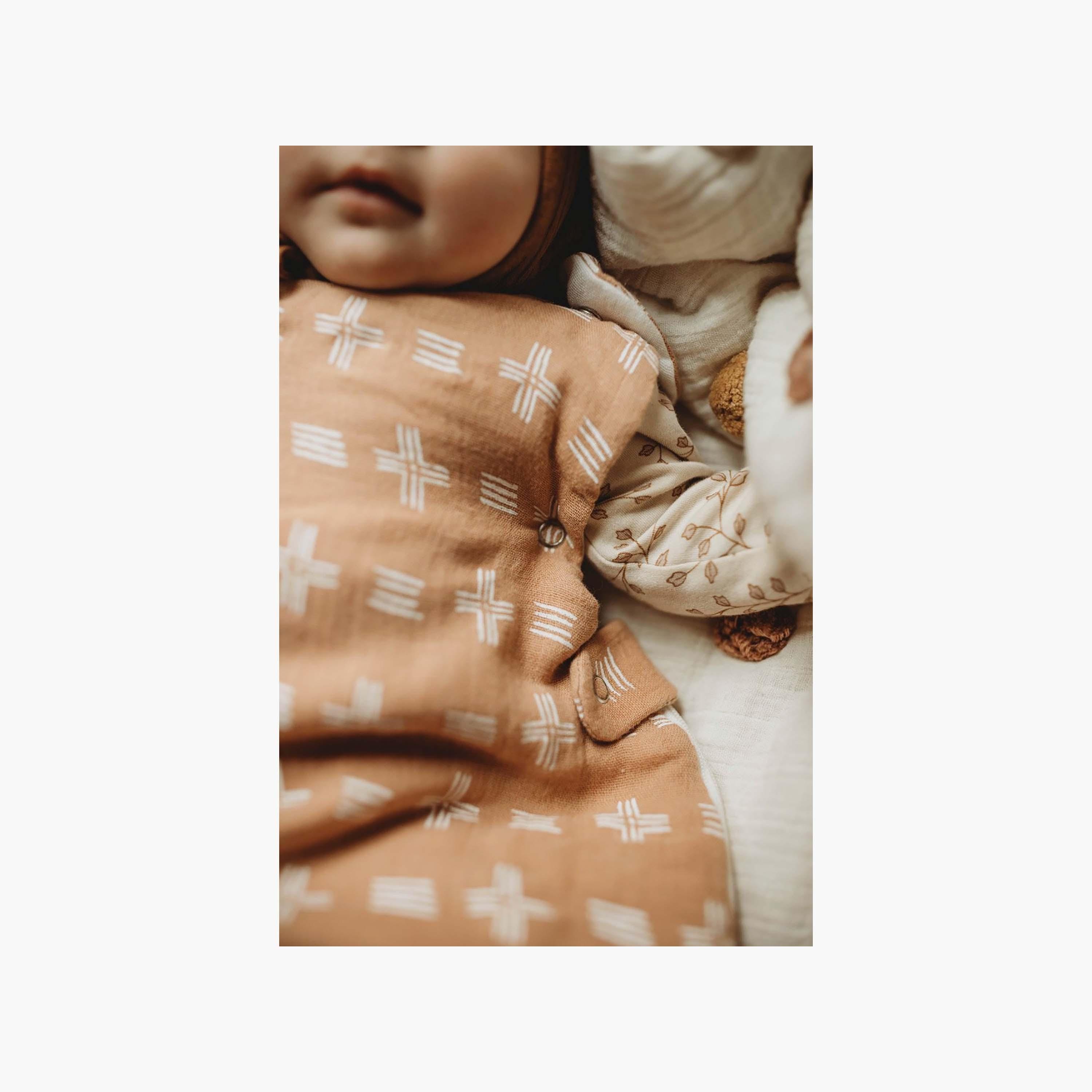 بطانية قابلة للارتداء للأطفال مع جدول تقييم TOG من 0-9 أشهر من كرين بيبي-baby-nursery-blanketsandswaddles-swaddlesandsleepingbags-image-4