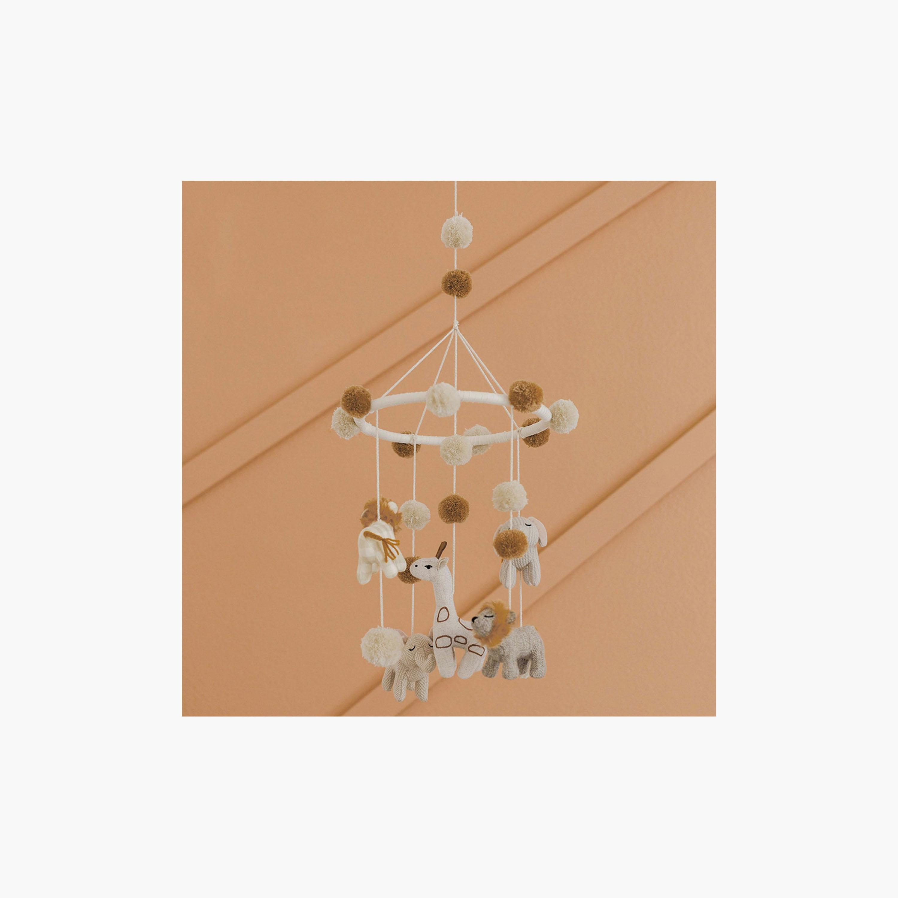 ديكور معلق للسقف كيندي من كرين بيبي-baby-nursery-roomdecor-image-4