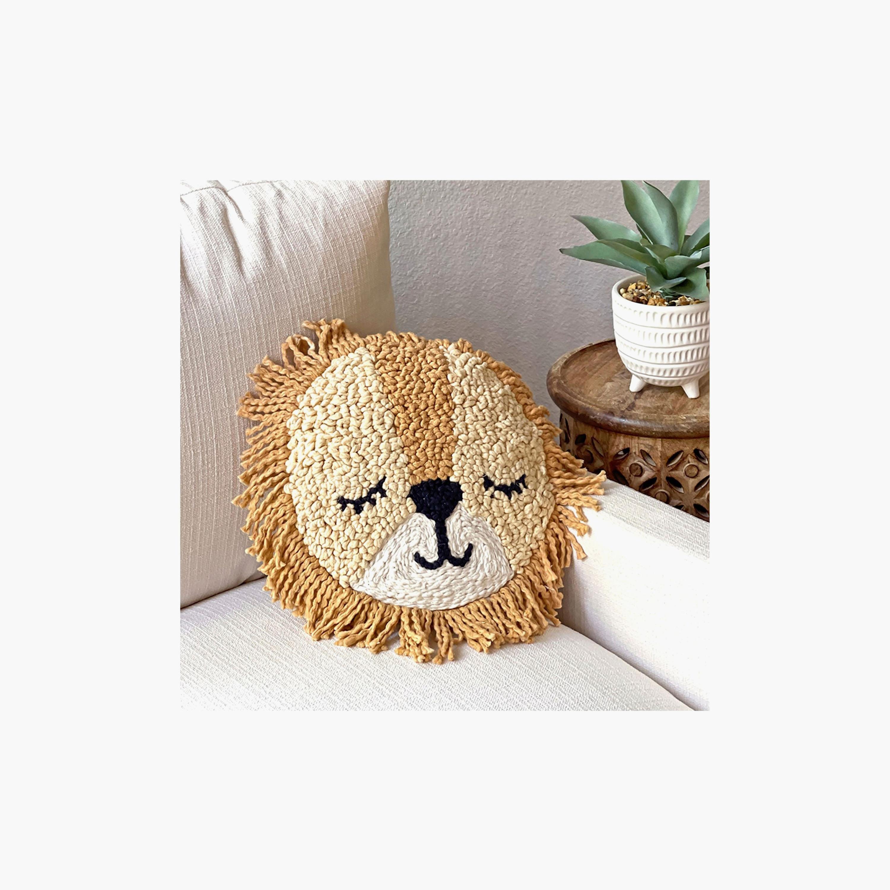 غطاء وسادة بتصميم وجه أسد من كرين بيبي-baby-nursery-babybedding-image-2
