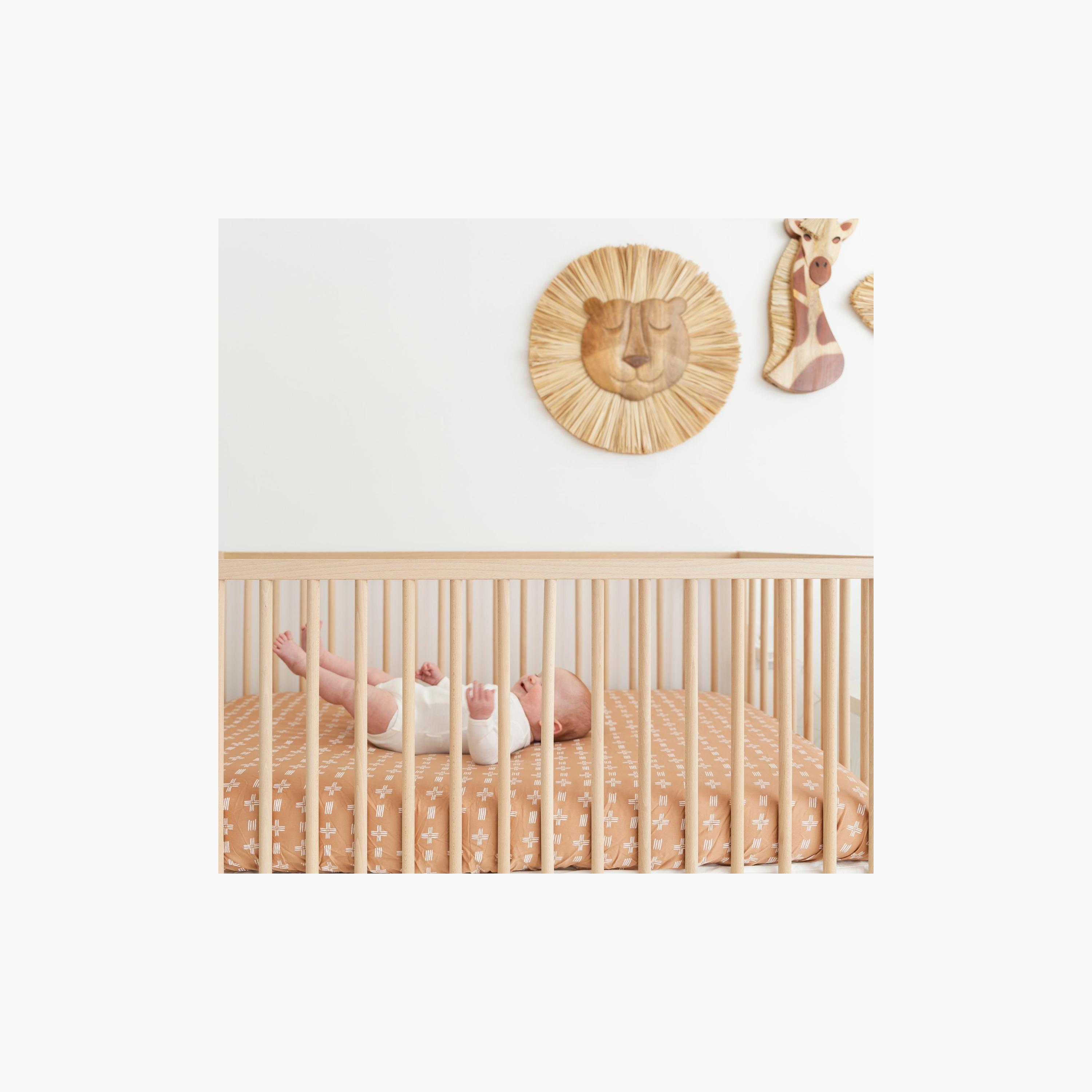 ديكور حائط على شكل أسد من كرين بيبي-baby-nursery-roomdecor-image-7
