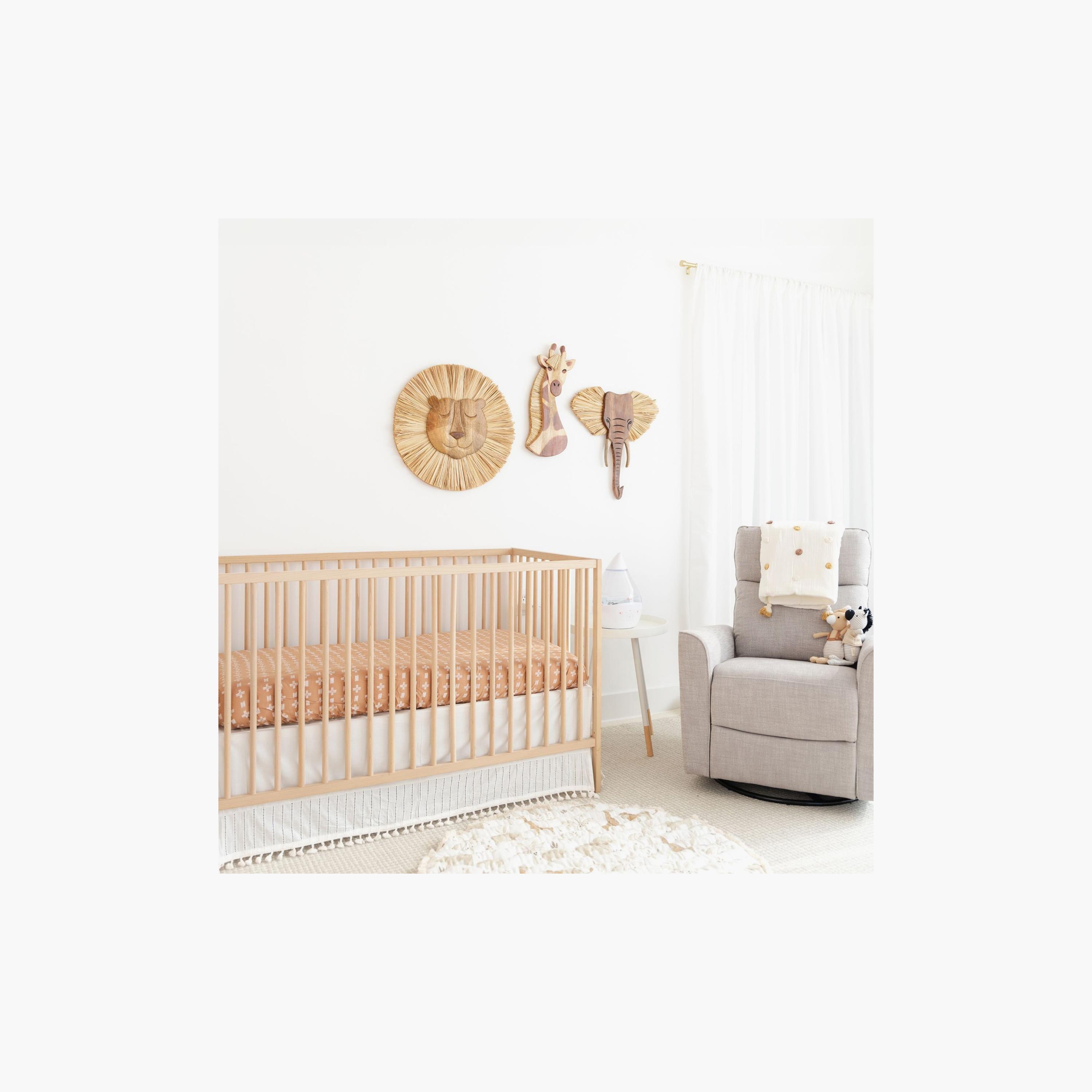 ديكور حائط للأطفال بشكل زرافة من كرين بيبي-baby-nursery-roomdecor-image-4