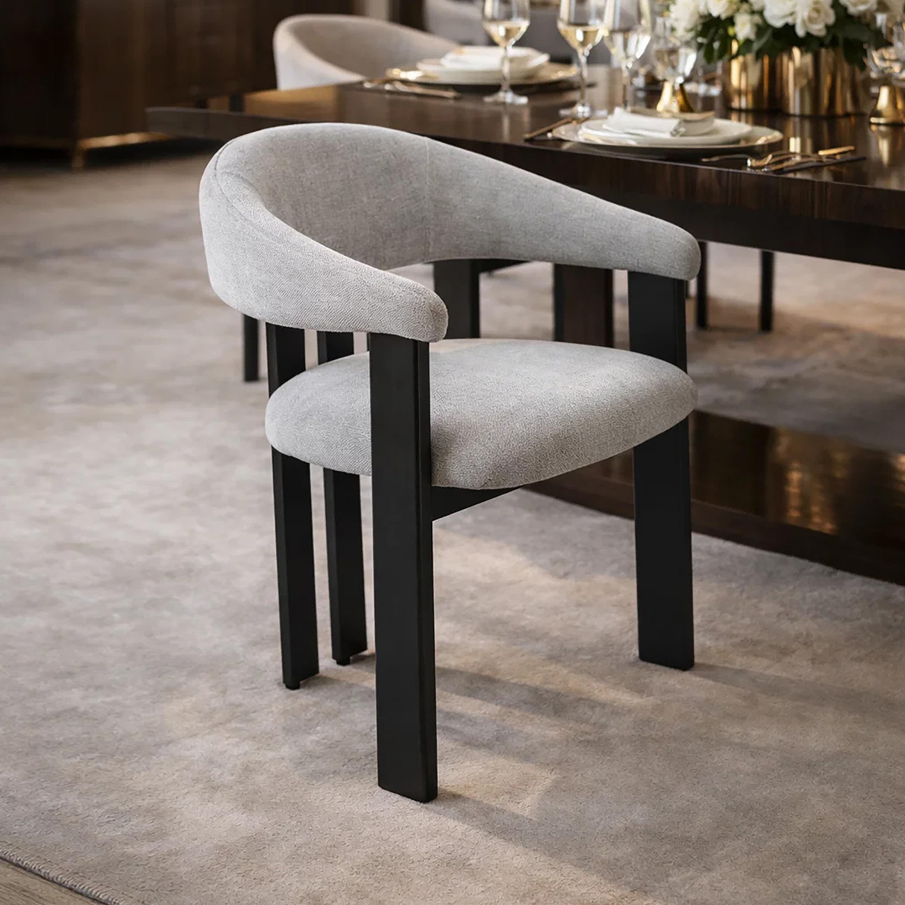 كرسي بذراع منحنية من ماريا هومز-furniture-sofaandseating-armchairs-image-2