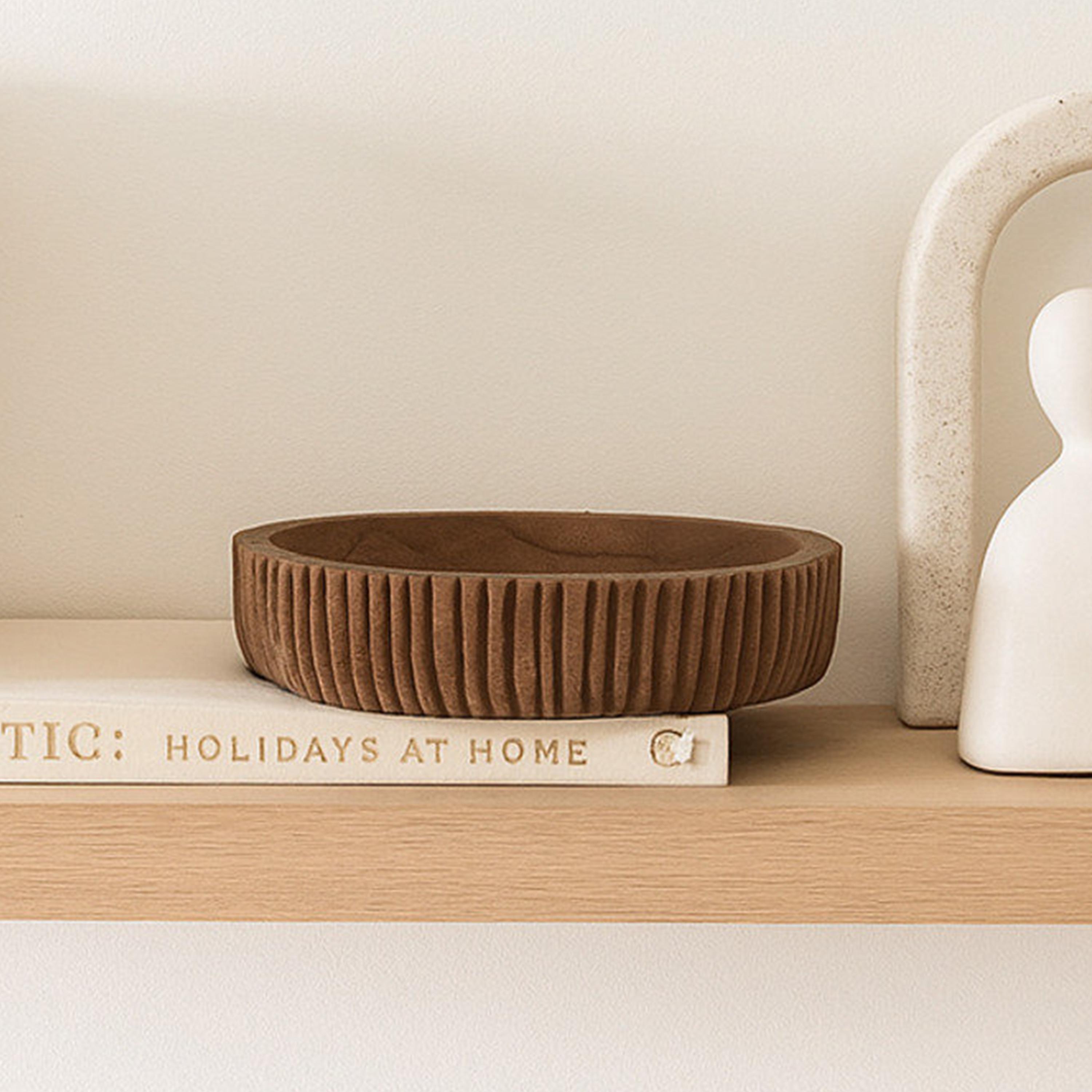 وعاء ديكور خشبي أسود عصري من ماريا هومز-household-decor-vasesandbowls-image-4