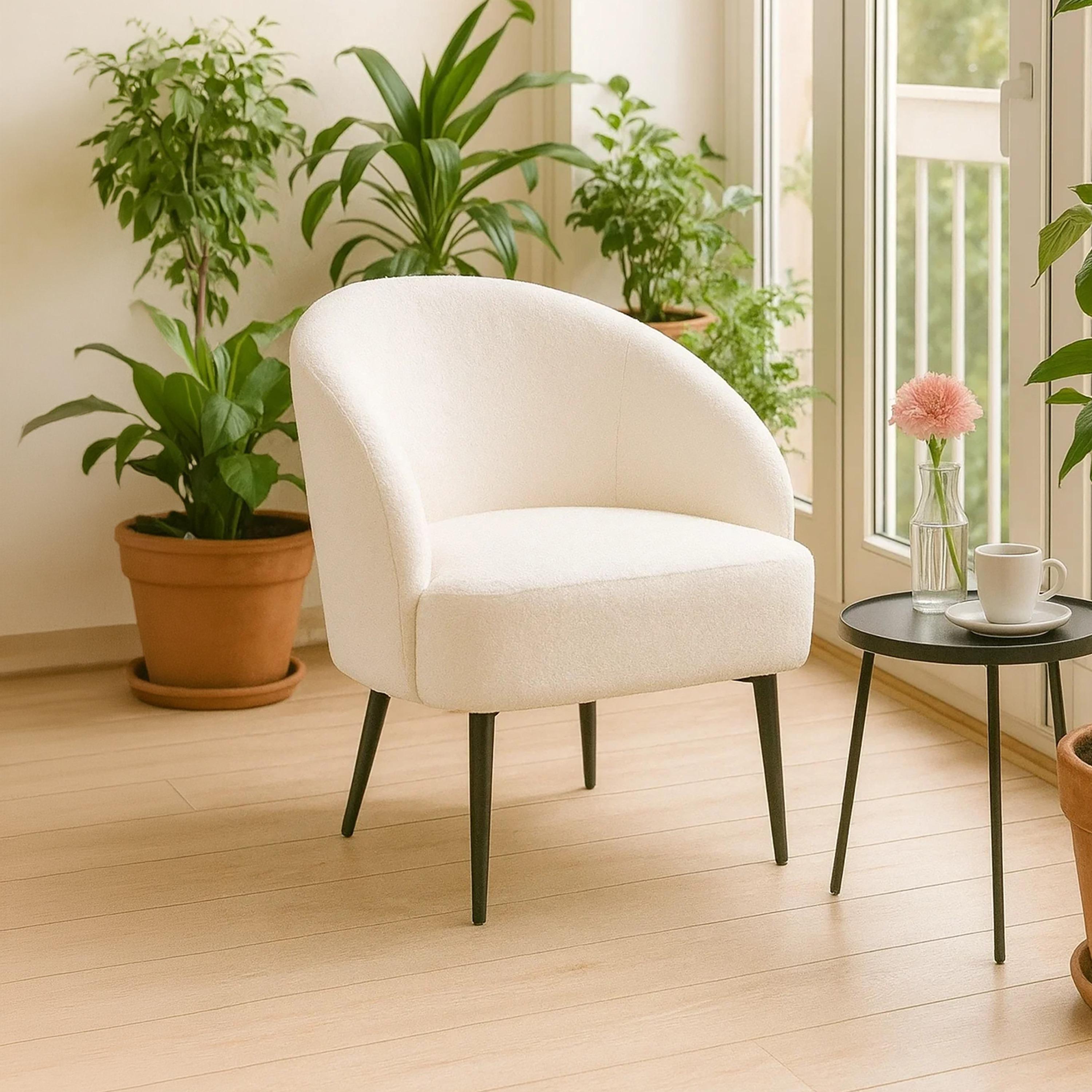 كرسي بذراع منحنية من ماريا هومز-furniture-sofaandseating-armchairs-image-3