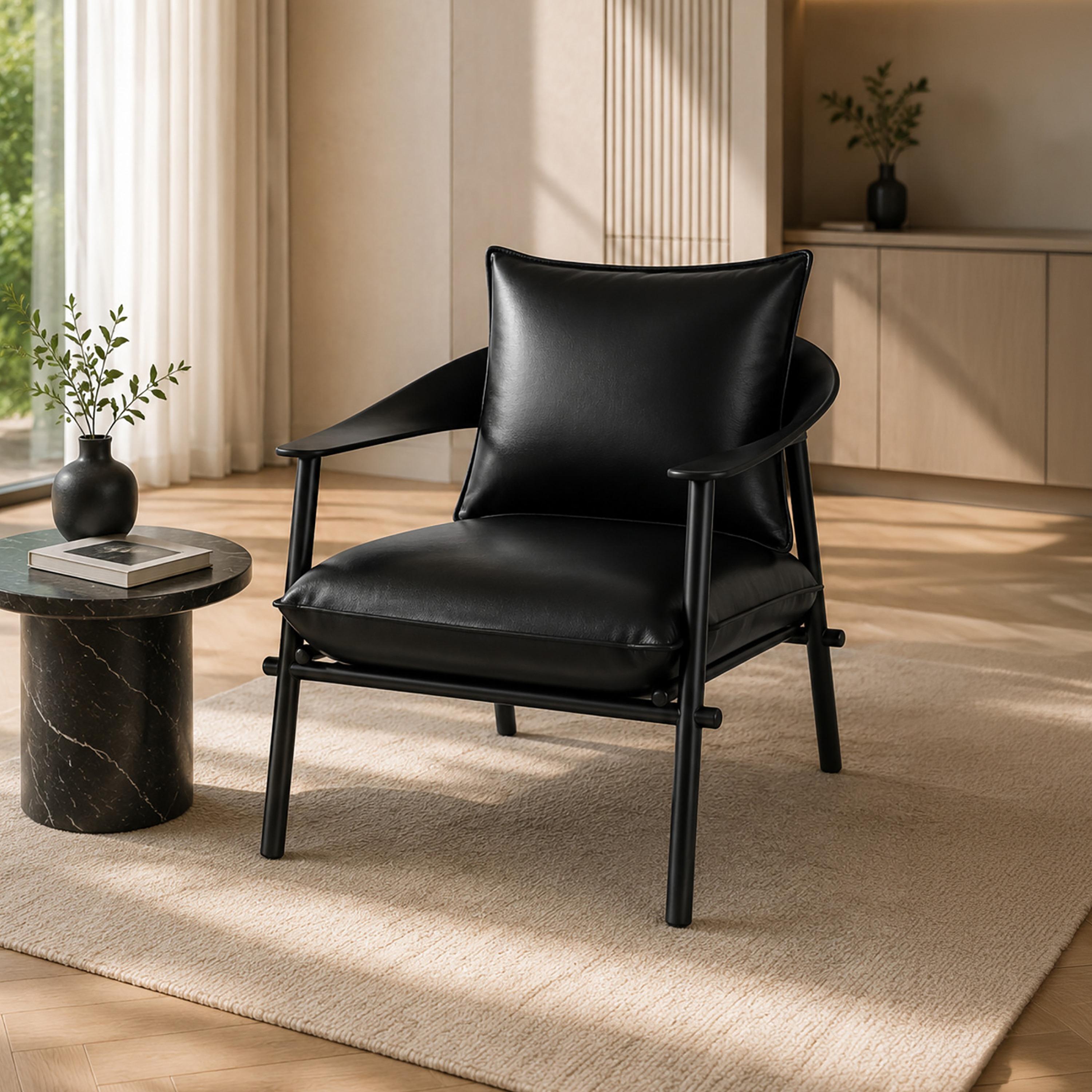 كرسي بذراع مائل من ماريا هومز-furniture-sofaandseating-armchairs-image-1