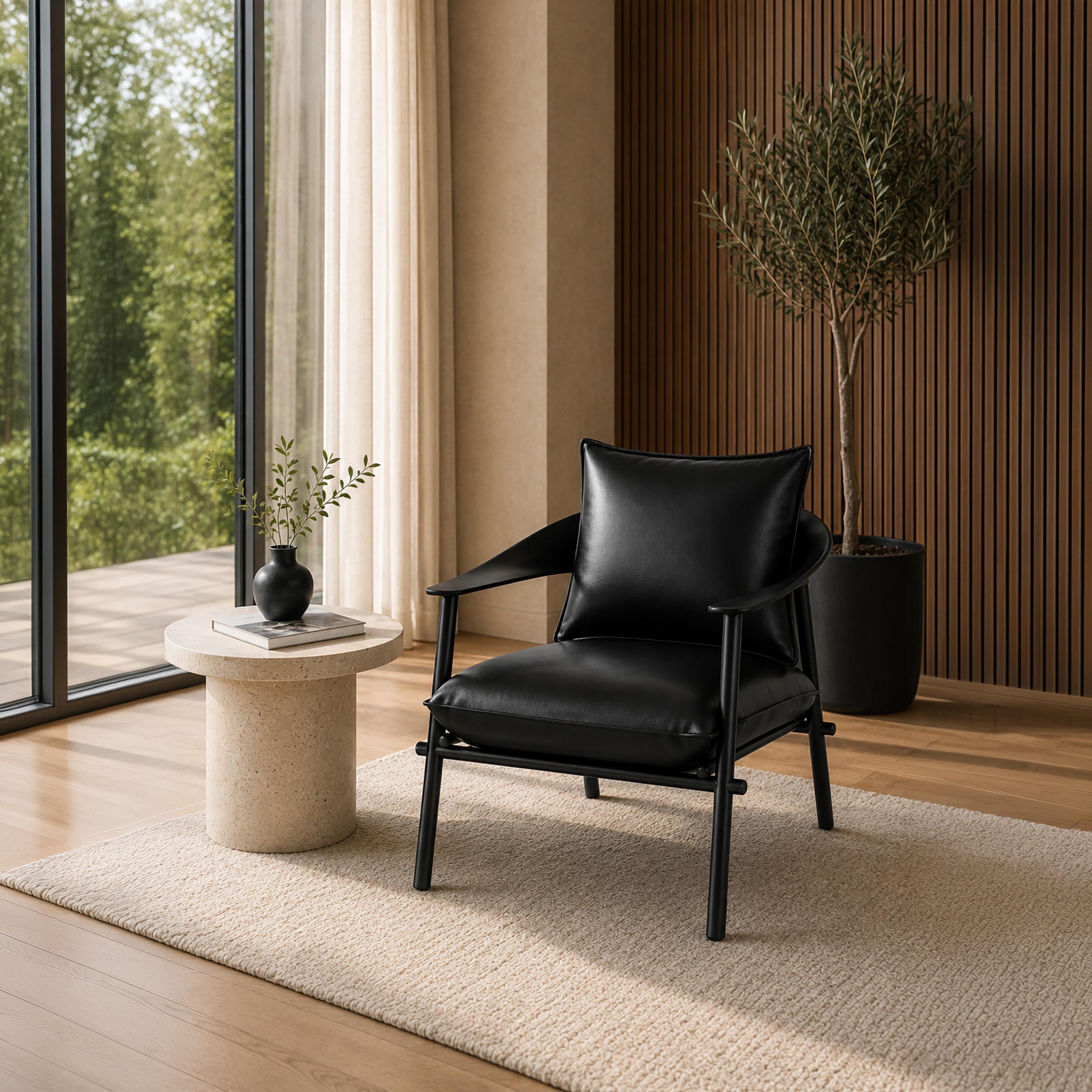 كرسي بذراع مائل من ماريا هومز-furniture-sofaandseating-armchairs-image-2